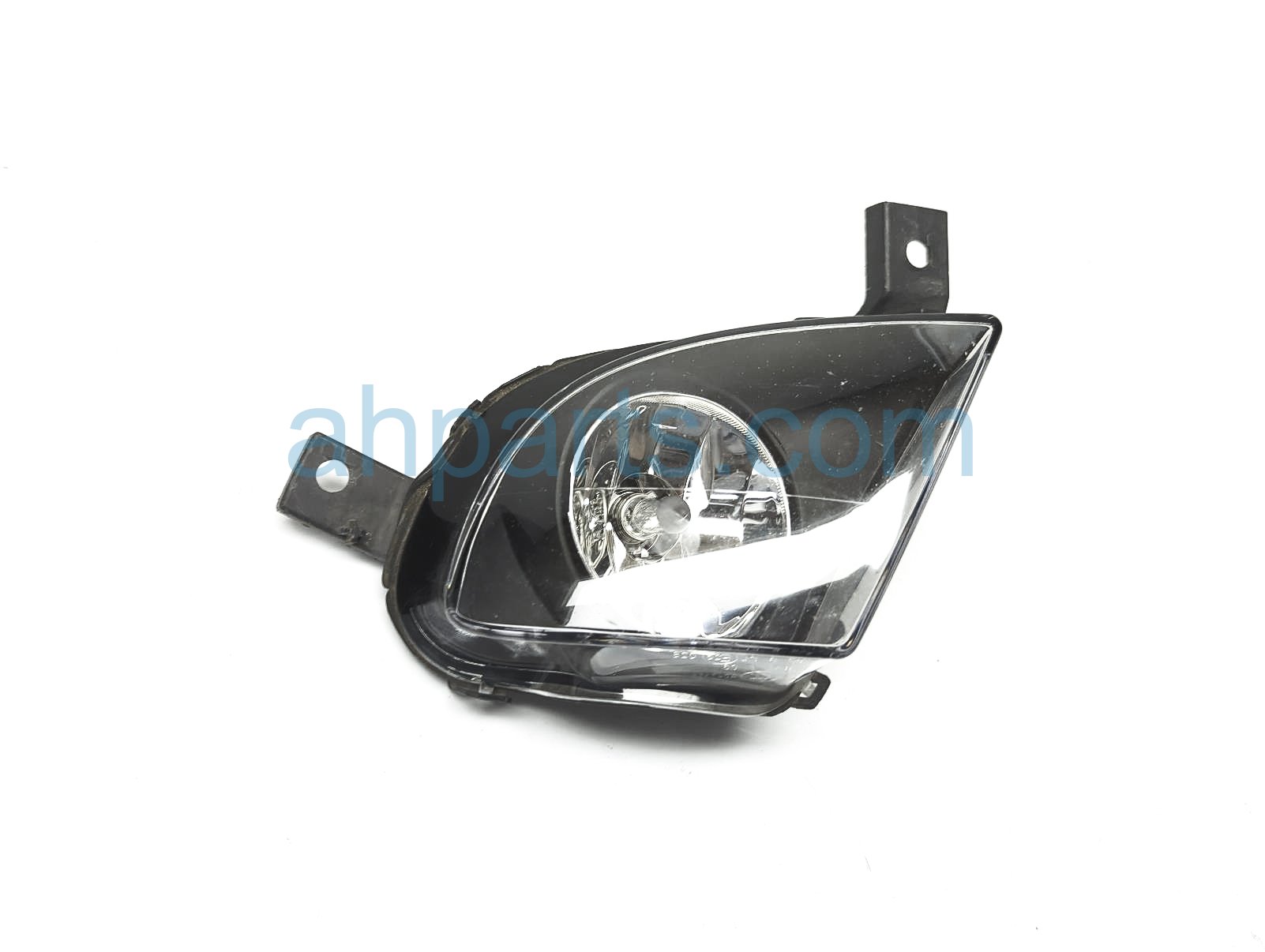 $60 BMW LH FOG LIGHT / LAMP $60 BMW LH FOG LIGHT / LAMP