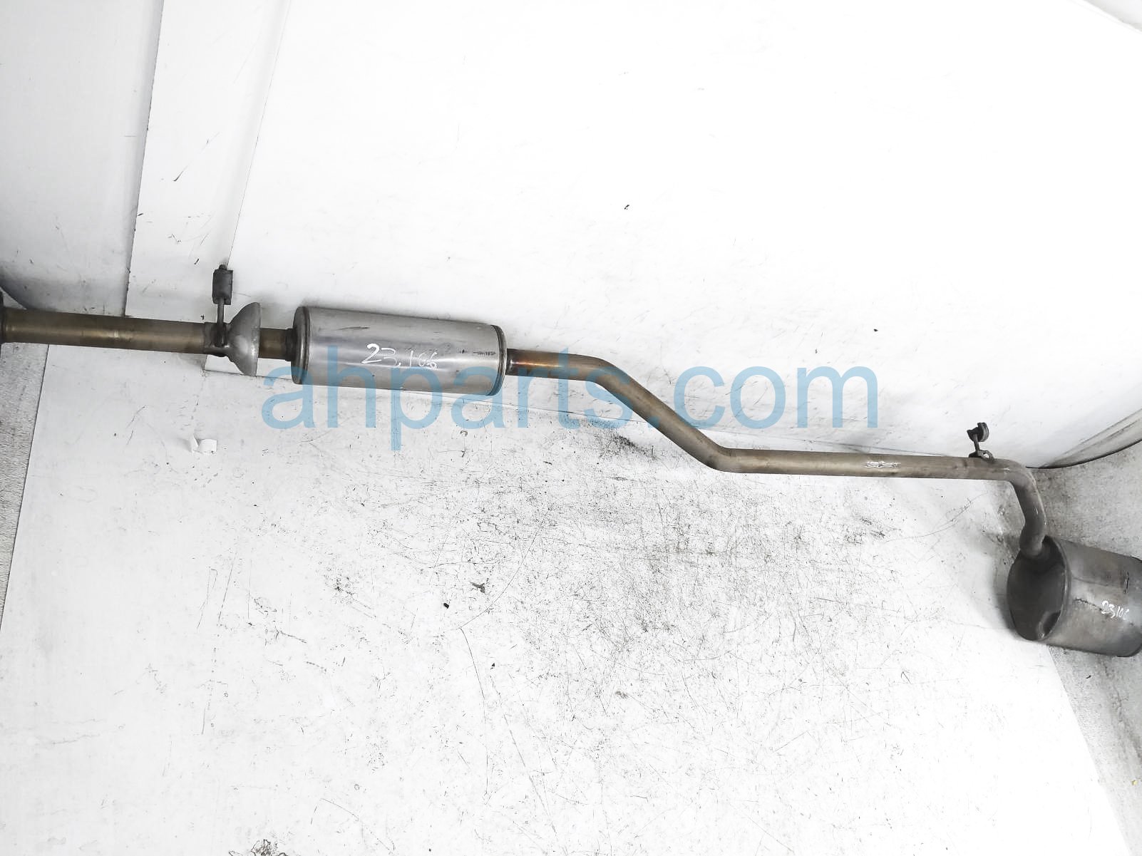 $100 Honda EXHAUST PIPE & MUFFLER - 2.4L CPE $100 Honda EXHAUST PIPE & MUFFLER - 2.4L CPE
