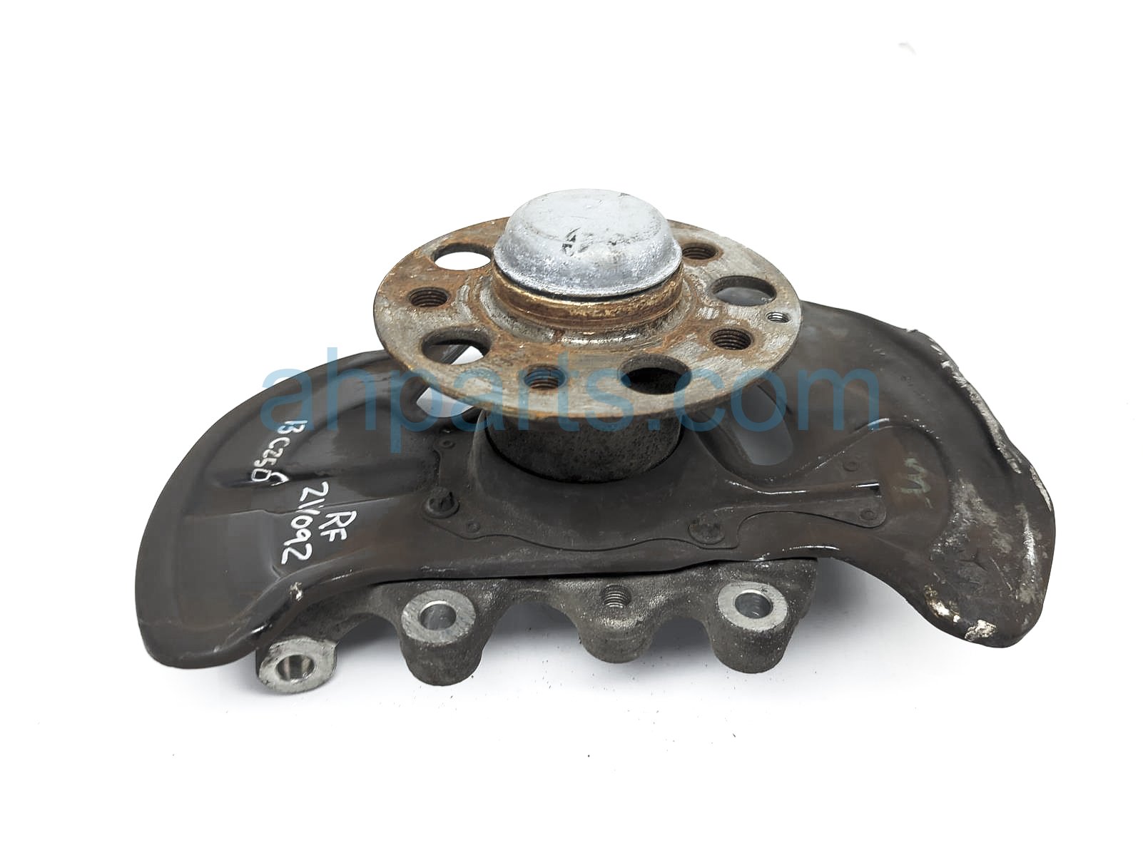 $75 Mercedes FR/RH SPINDLE KNUCKLE W/HUB $75 Mercedes FR/RH SPINDLE KNUCKLE W/HUB