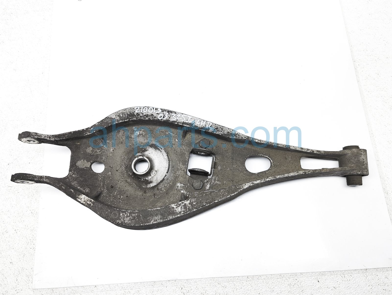 $40 BMW RR/LH SPRING PERCH CONTROL ARM $40 BMW RR/LH SPRING PERCH CONTROL ARM