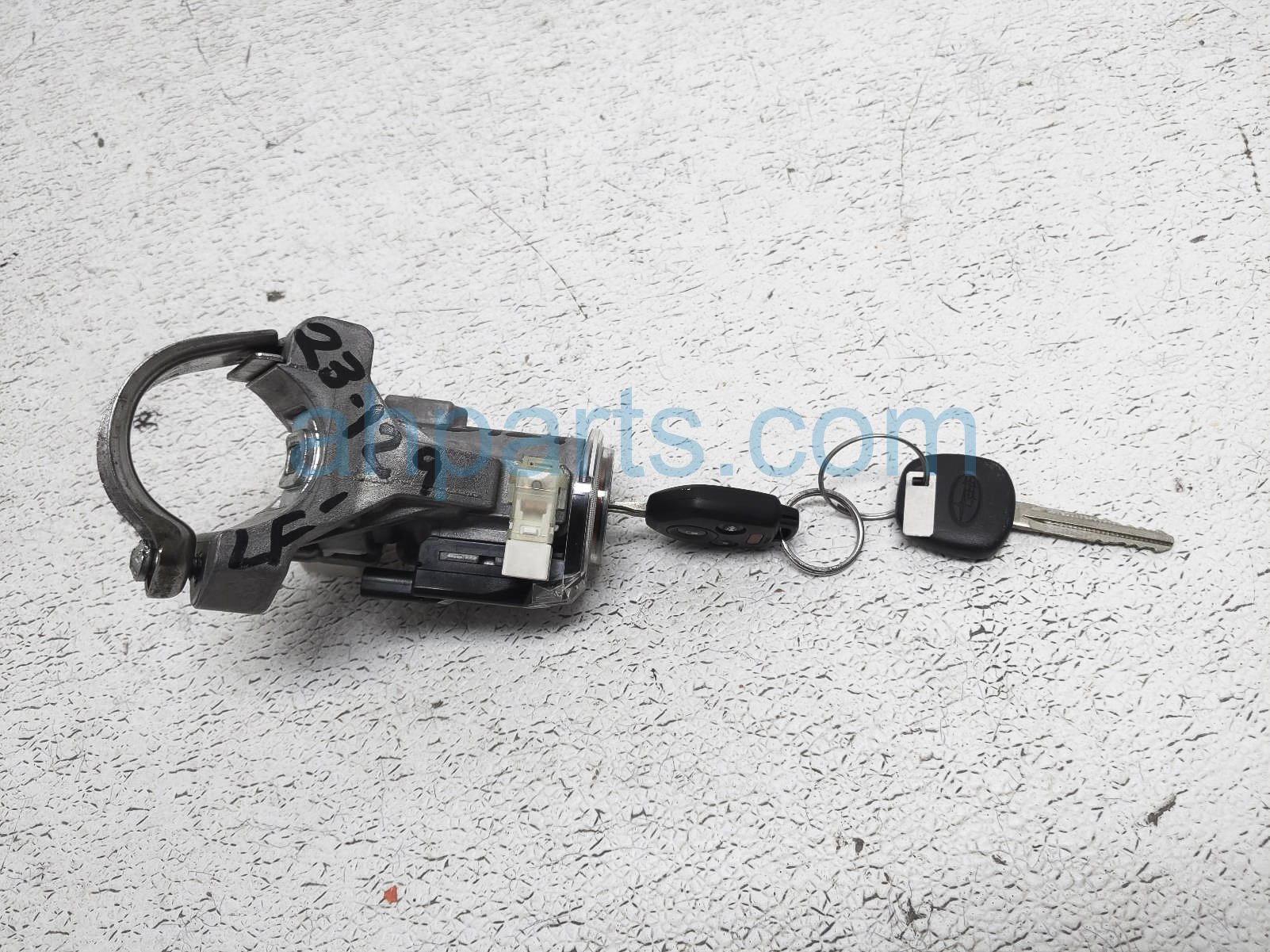 $65 Subaru AT IGNITION SWITCH + KEY $65 Subaru AT IGNITION SWITCH + KEY