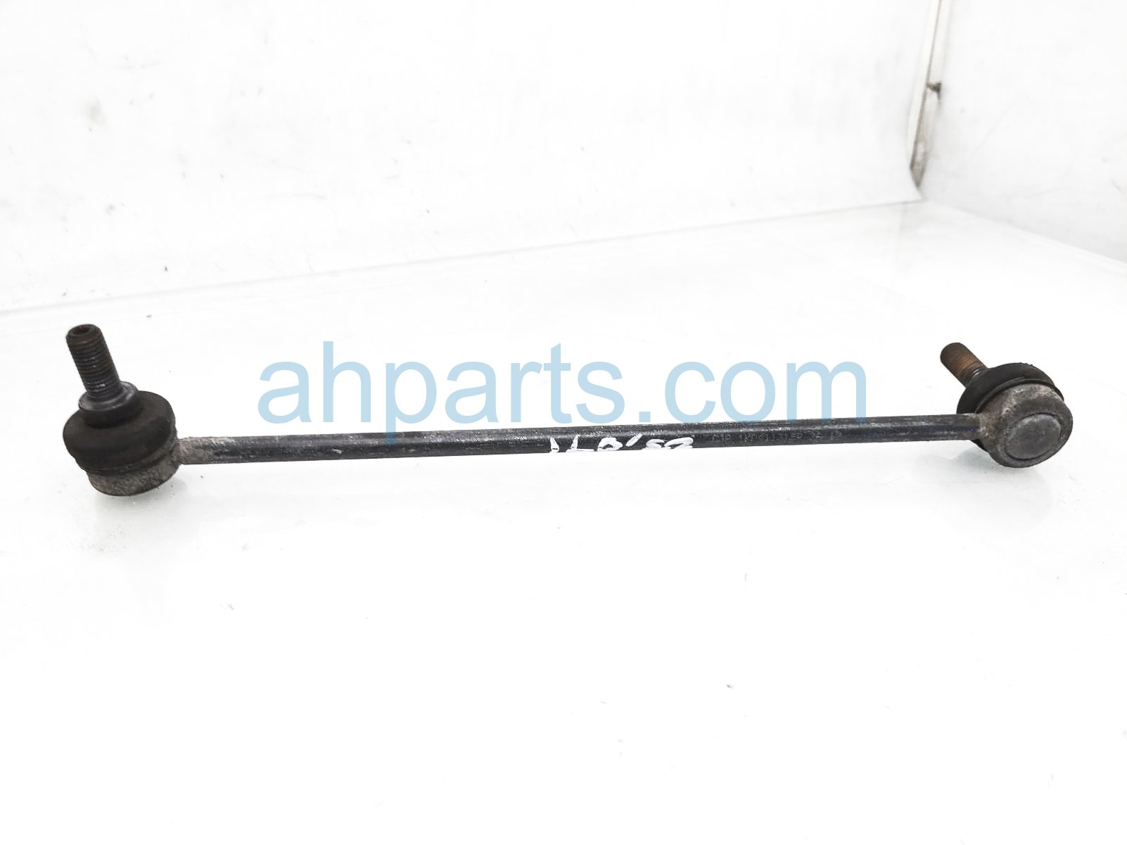 $20 Audi FRONT SINGLE SWAY BAR LINK $20 Audi FRONT SINGLE SWAY BAR LINK