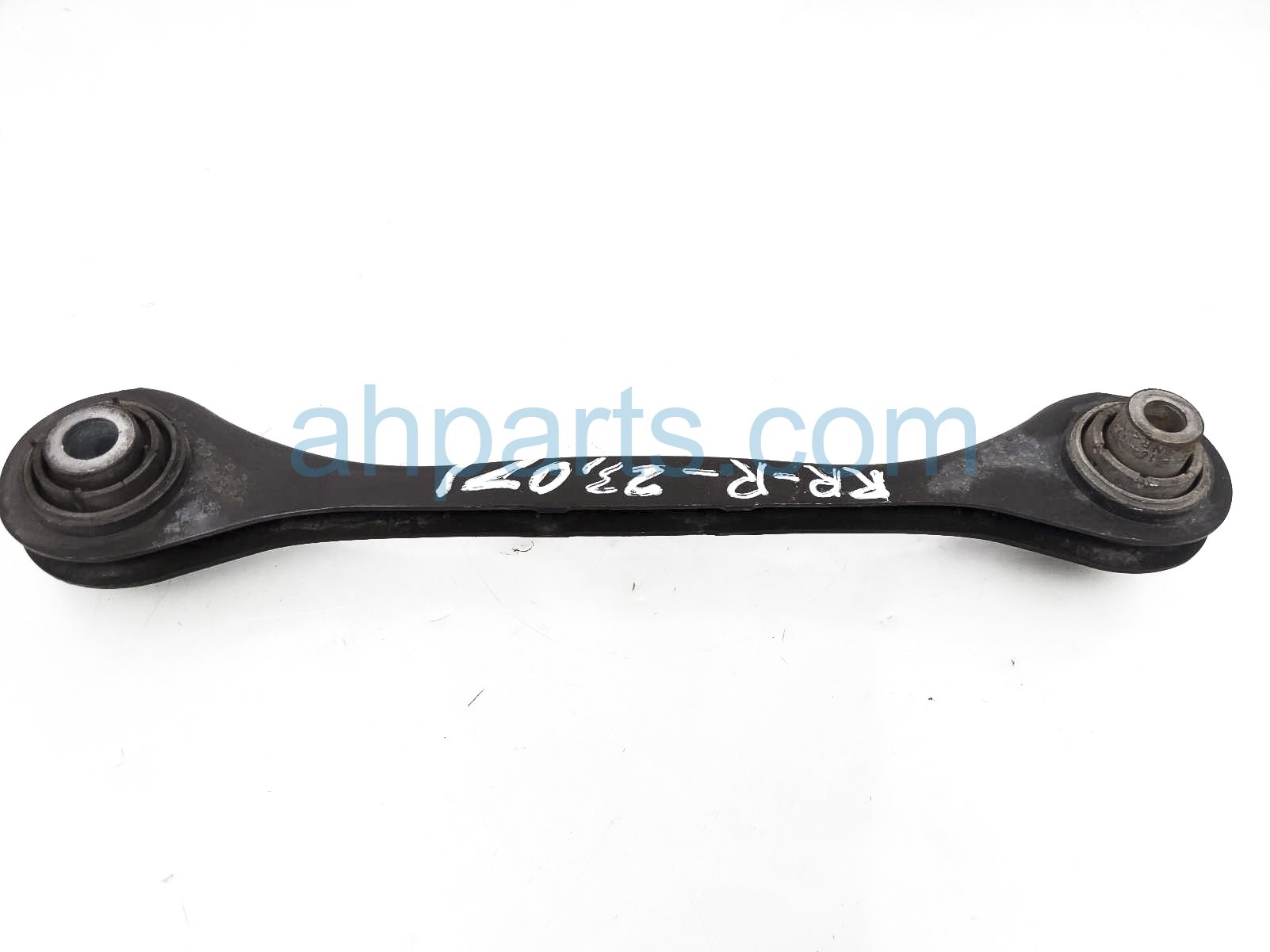 $15 Audi RR/RH UPPER LATERAL CONTROL ARM $15 Audi RR/RH UPPER LATERAL CONTROL ARM
