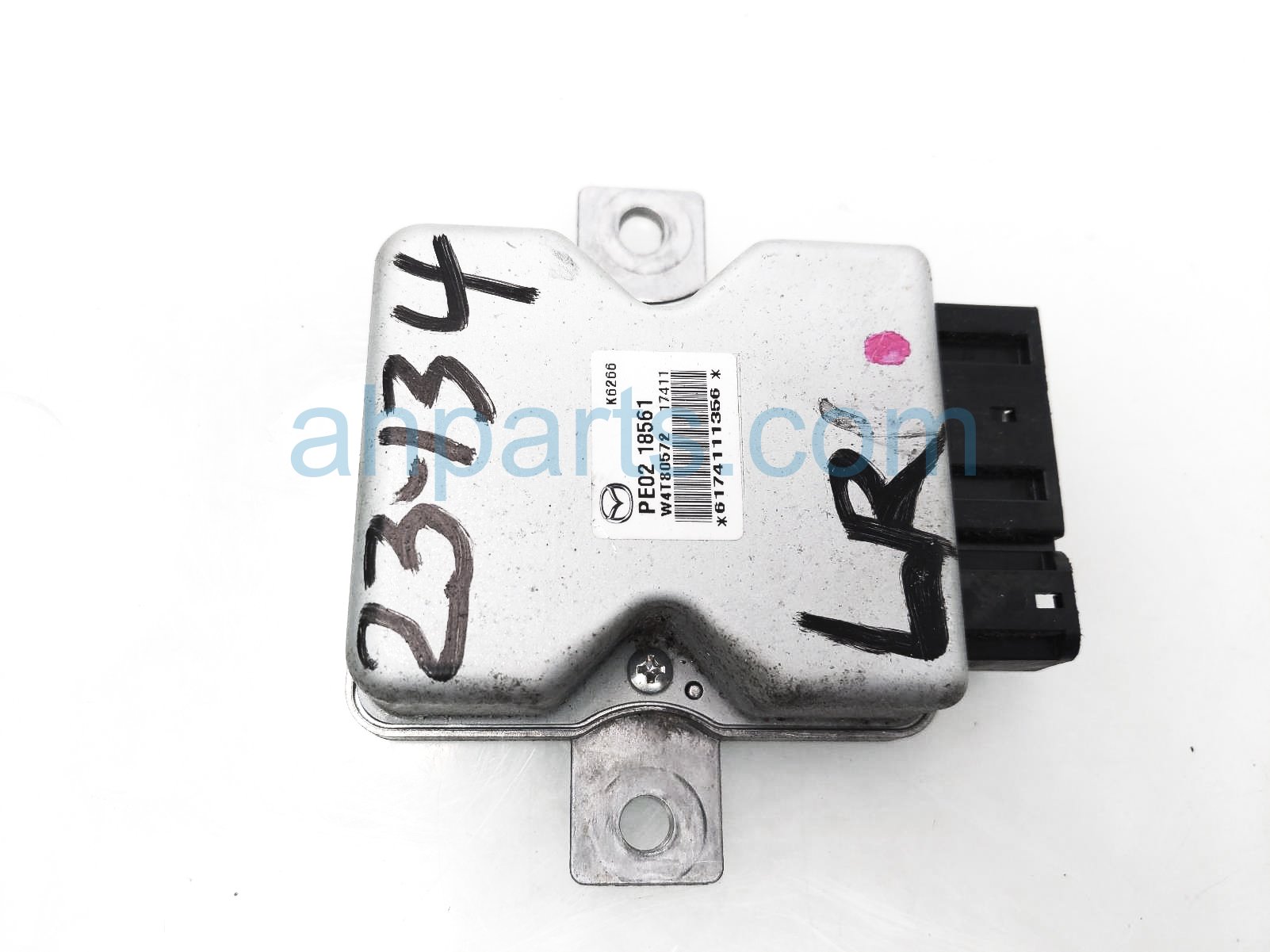 $15 Mazda FUEL PUMP CONTROL MODULE $15 Mazda FUEL PUMP CONTROL MODULE