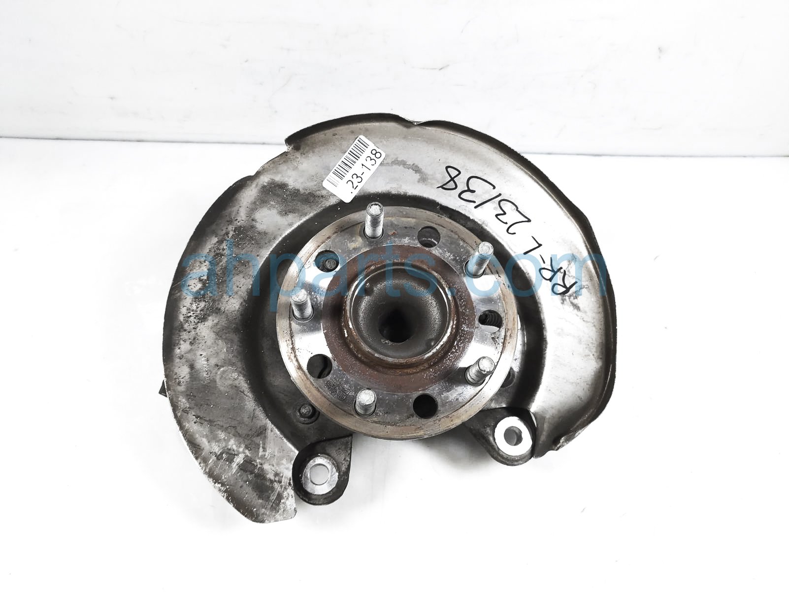 $75 Chrysler RR/LH SPINDLE KNUCKLE HUB $75 Chrysler RR/LH SPINDLE KNUCKLE HUB