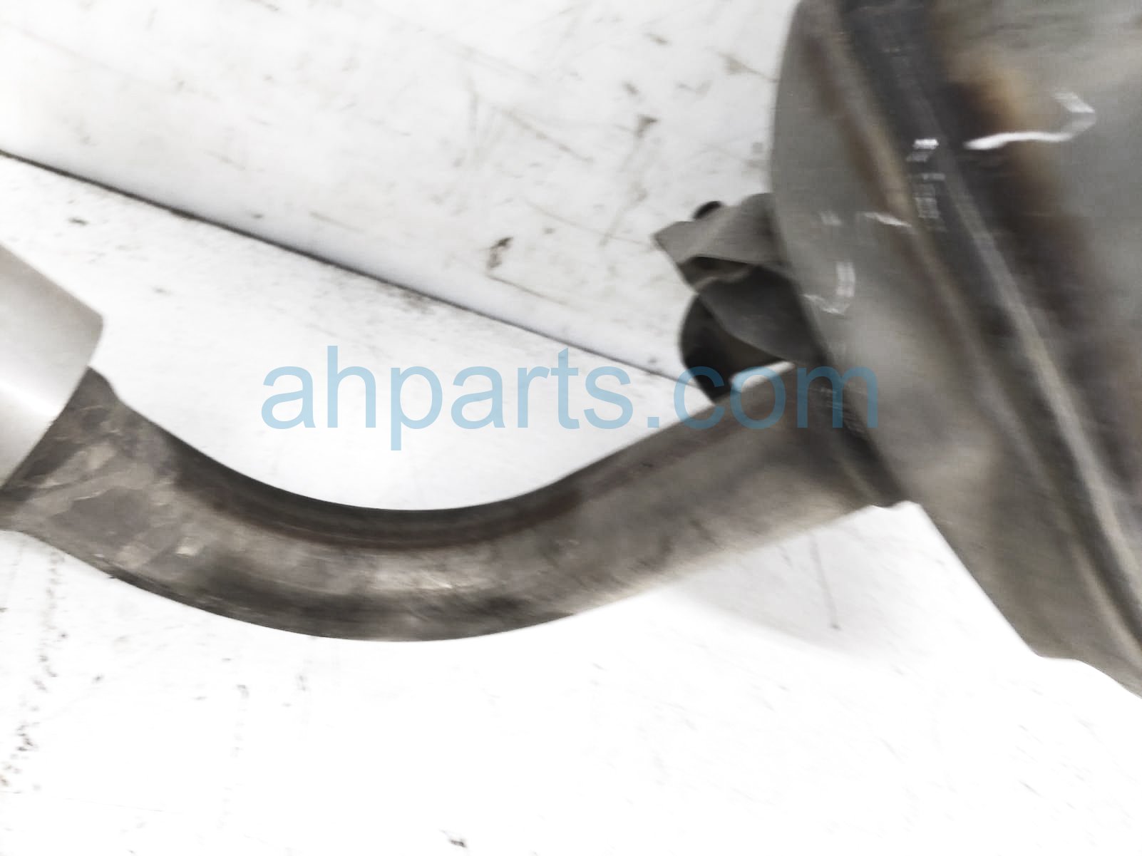 $199 Toyota MUFFLER END TAIL PIPE ASSY $199 Toyota MUFFLER END TAIL PIPE ASSY