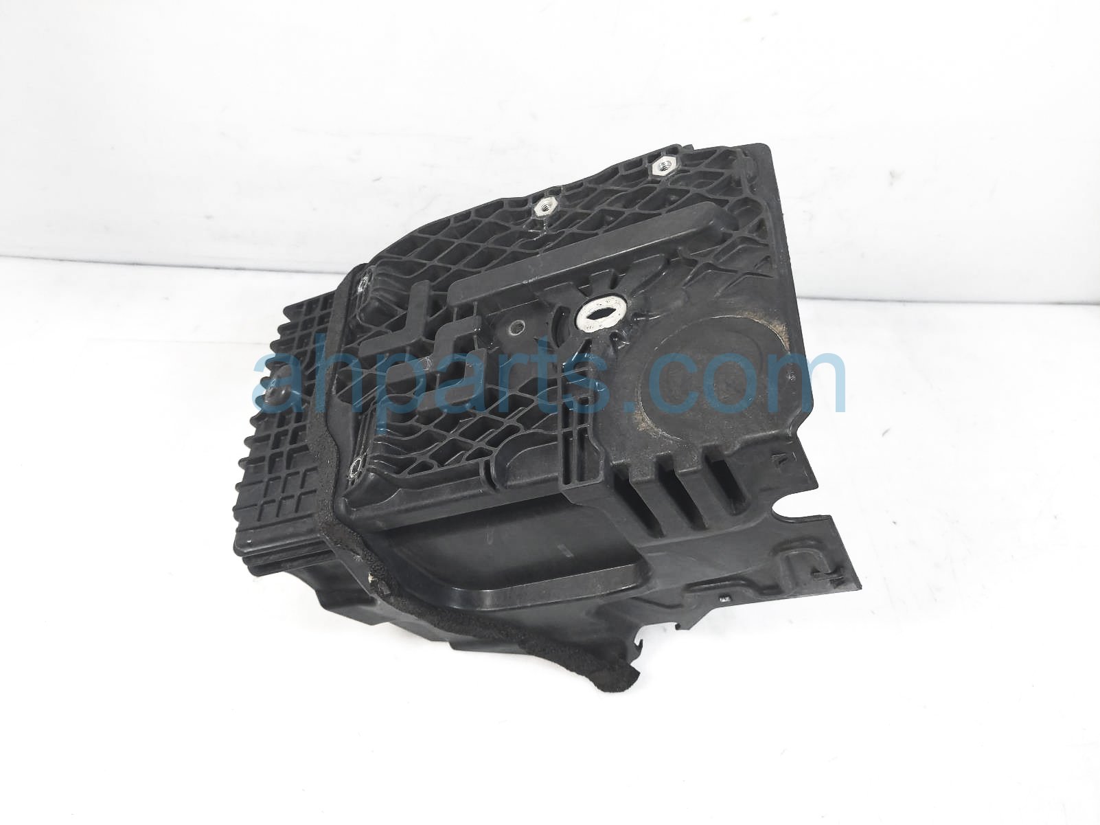 $20 Volvo BATTERY TRAY - 2.0L $20 Volvo BATTERY TRAY - 2.0L