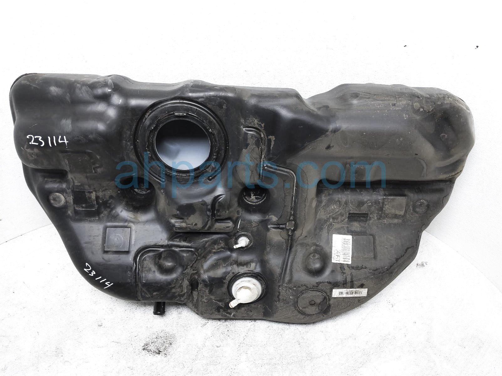 $125 Nissan GAS / FUEL TANK $125 Nissan GAS / FUEL TANK