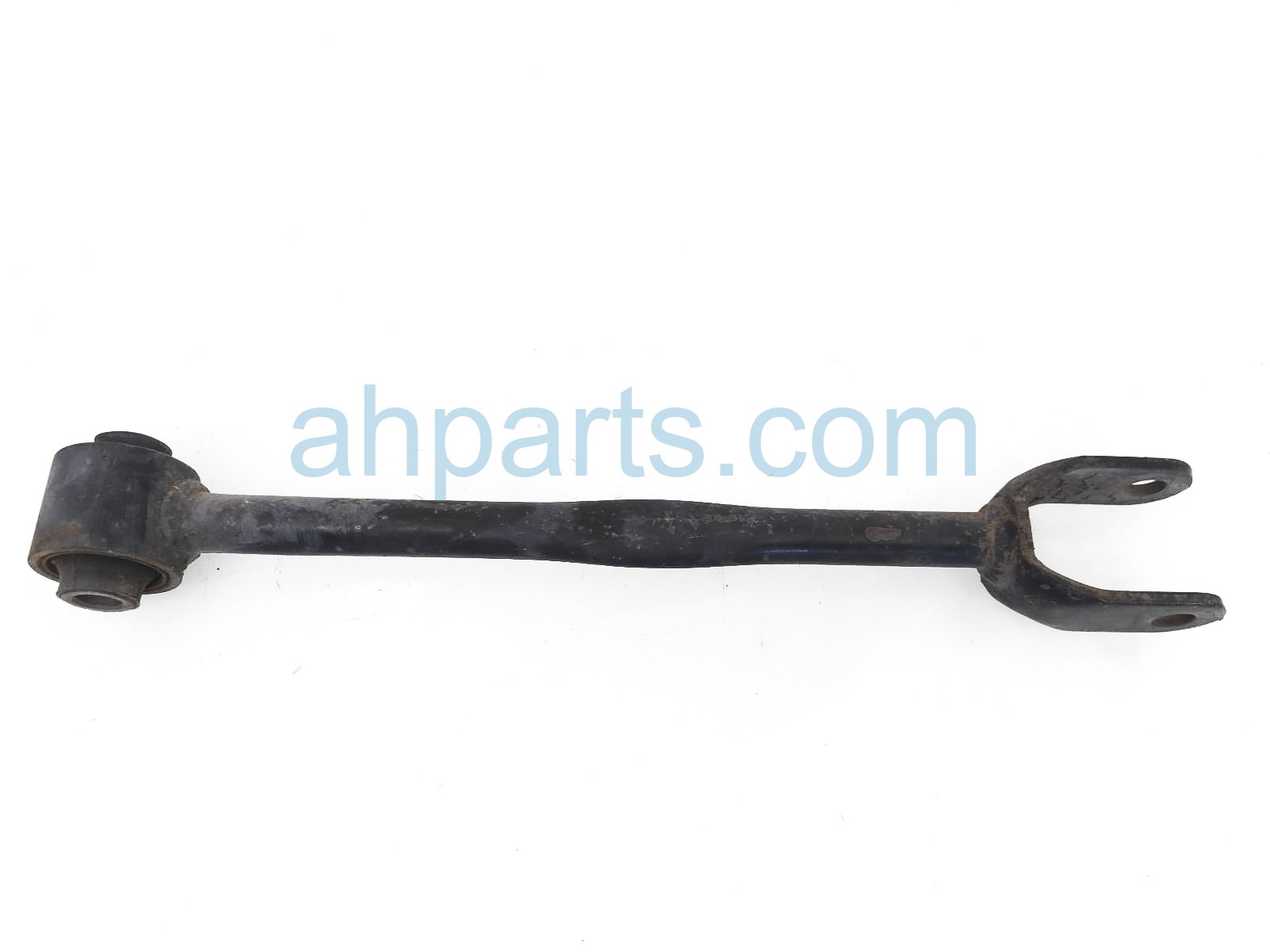$29 Nissan RR/LH RADIUS TRAILING CONTROL ARM $29 Nissan RR/LH RADIUS TRAILING CONTROL ARM