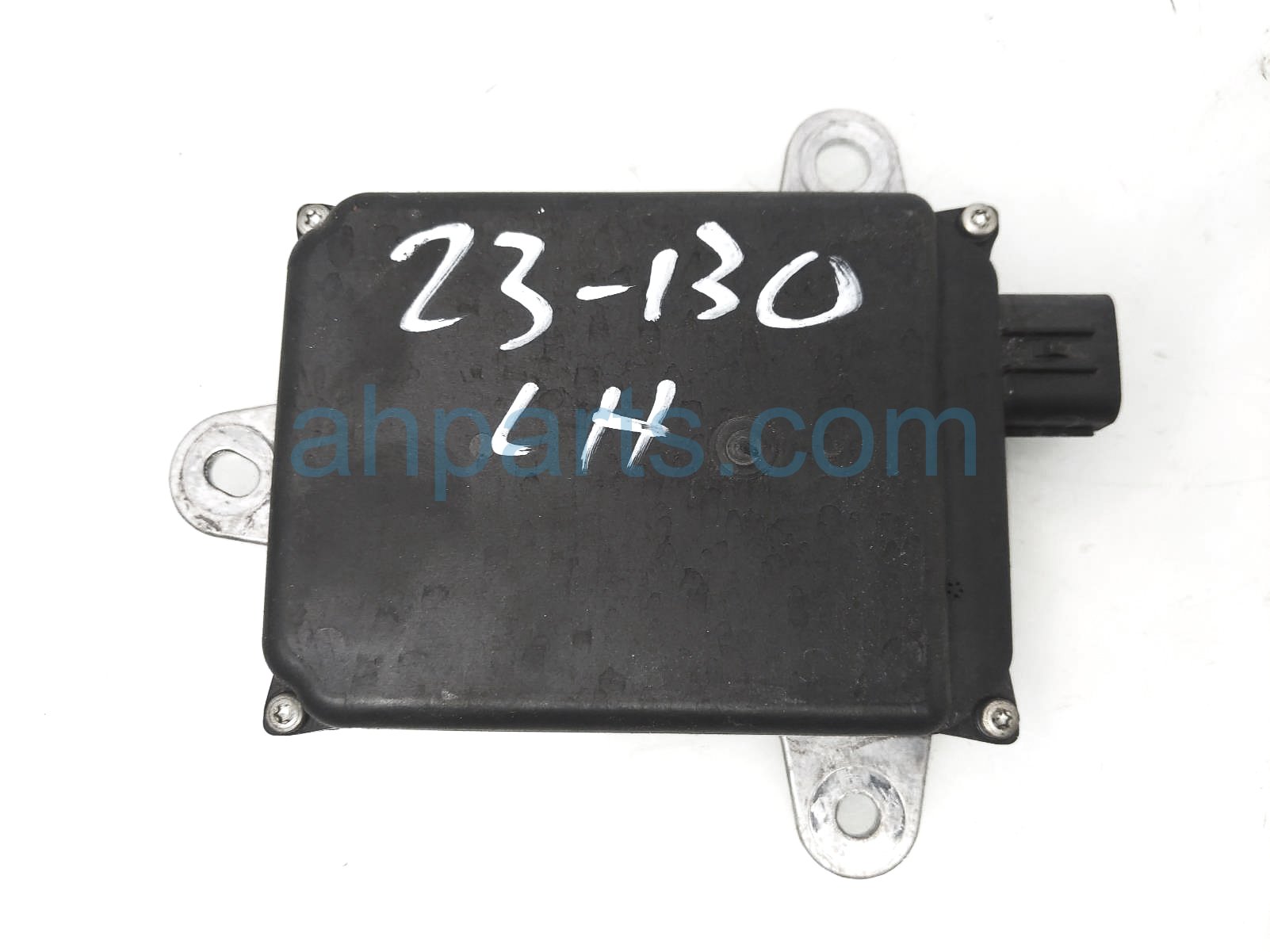 $90 Lexus RR/LH BLIND SPOT RADAR UNIT $90 Lexus RR/LH BLIND SPOT RADAR UNIT