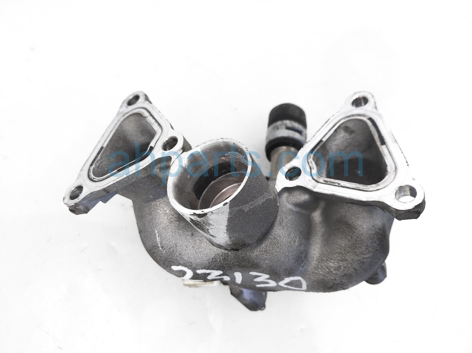 $40 Lexus REAR WATER BYPASS JOINT - 3.5L $40 Lexus REAR WATER BYPASS JOINT - 3.5L