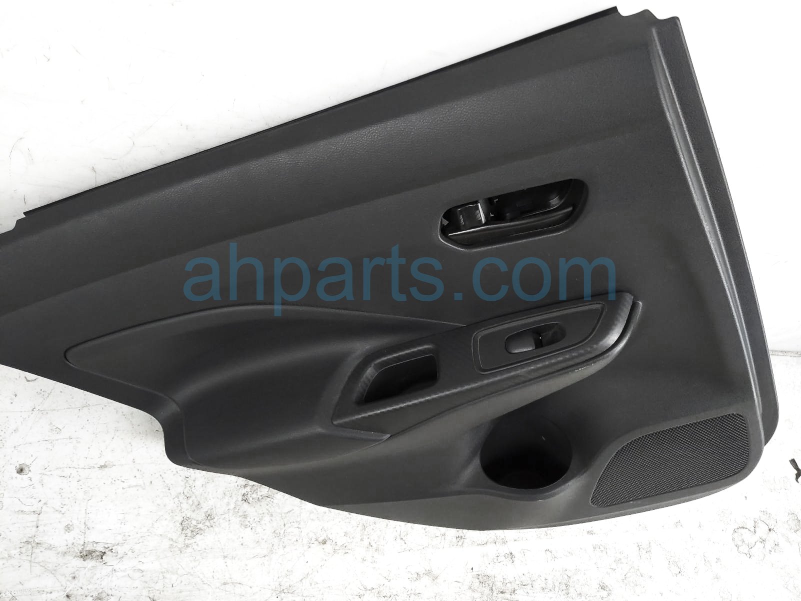 $100 Nissan RR/LH INTERIOR DOOR PANEL - BLACK $100 Nissan RR/LH INTERIOR DOOR PANEL - BLACK