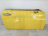 $145 BMW RH DOOR - YELLOW - COMPLETE - NIQ $145 BMW RH DOOR - YELLOW - COMPLETE - NIQ