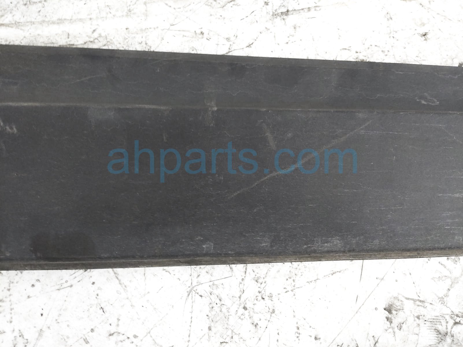 Sold 2020 Honda Ridgeline Rear Passenger Door Lower Molding
