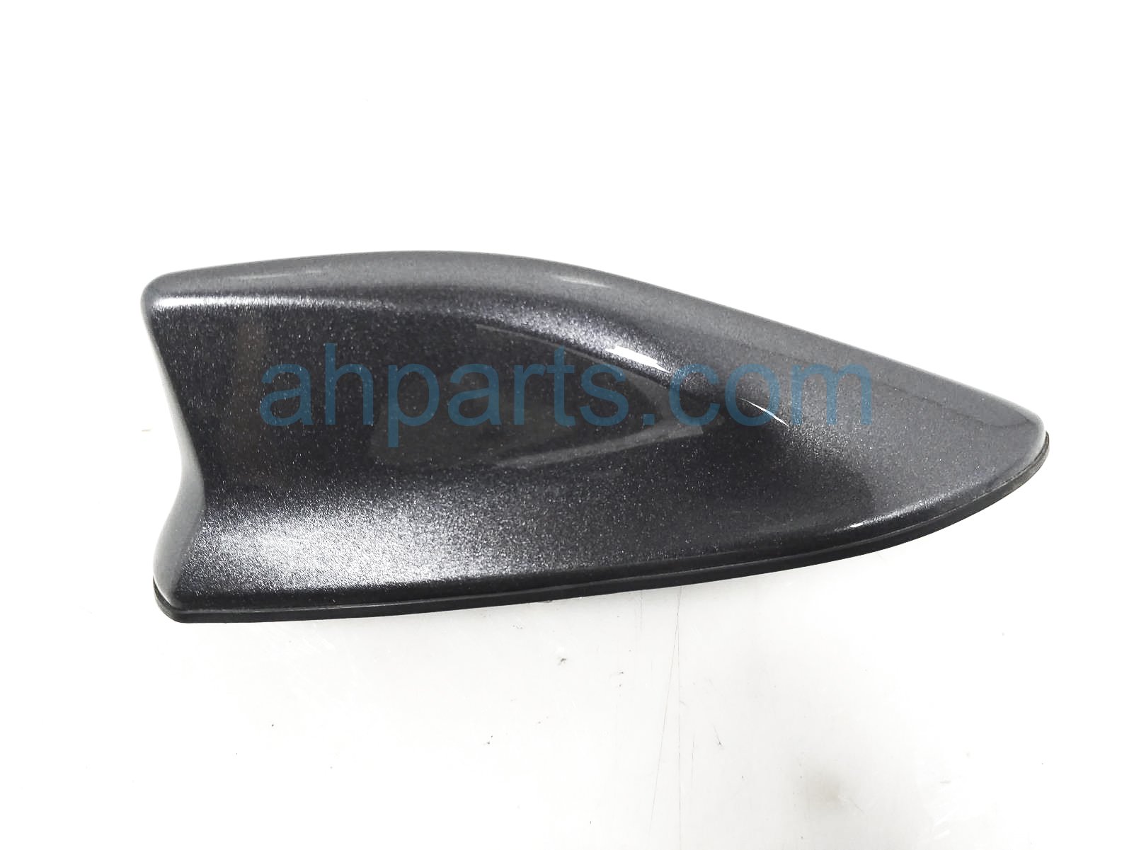 $75 Toyota ROOF ANTENNA ASSY - GRAY $75 Toyota ROOF ANTENNA ASSY - GRAY