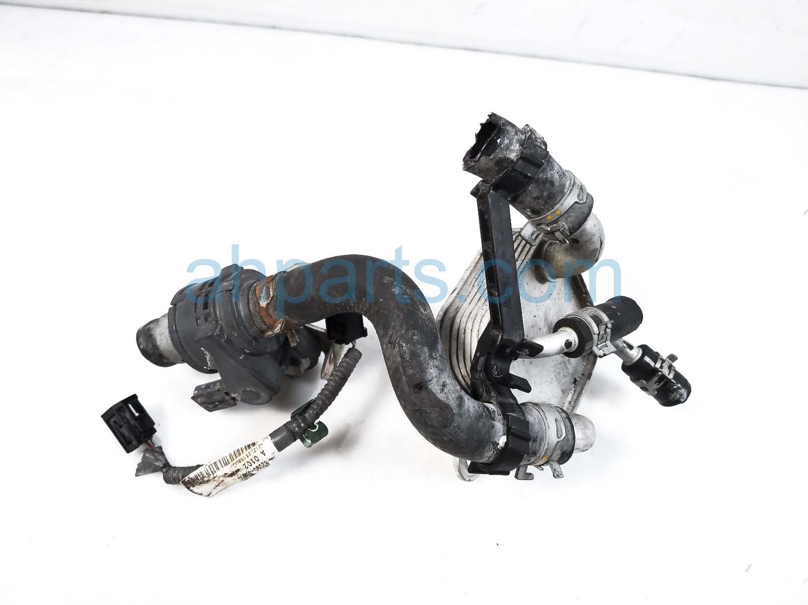 トヨタ　RAV4 2024 Toyota RAV4, Xle | 2T3RWRFV4RW225933 | Bid History | BidCars