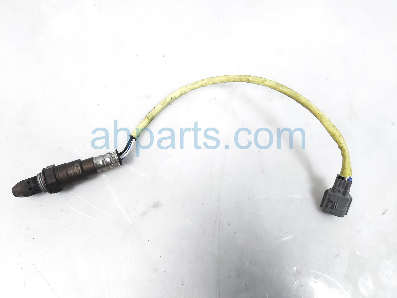 $24 Nissan UPPER OXYGEN SENSOR $24 Nissan UPPER OXYGEN SENSOR