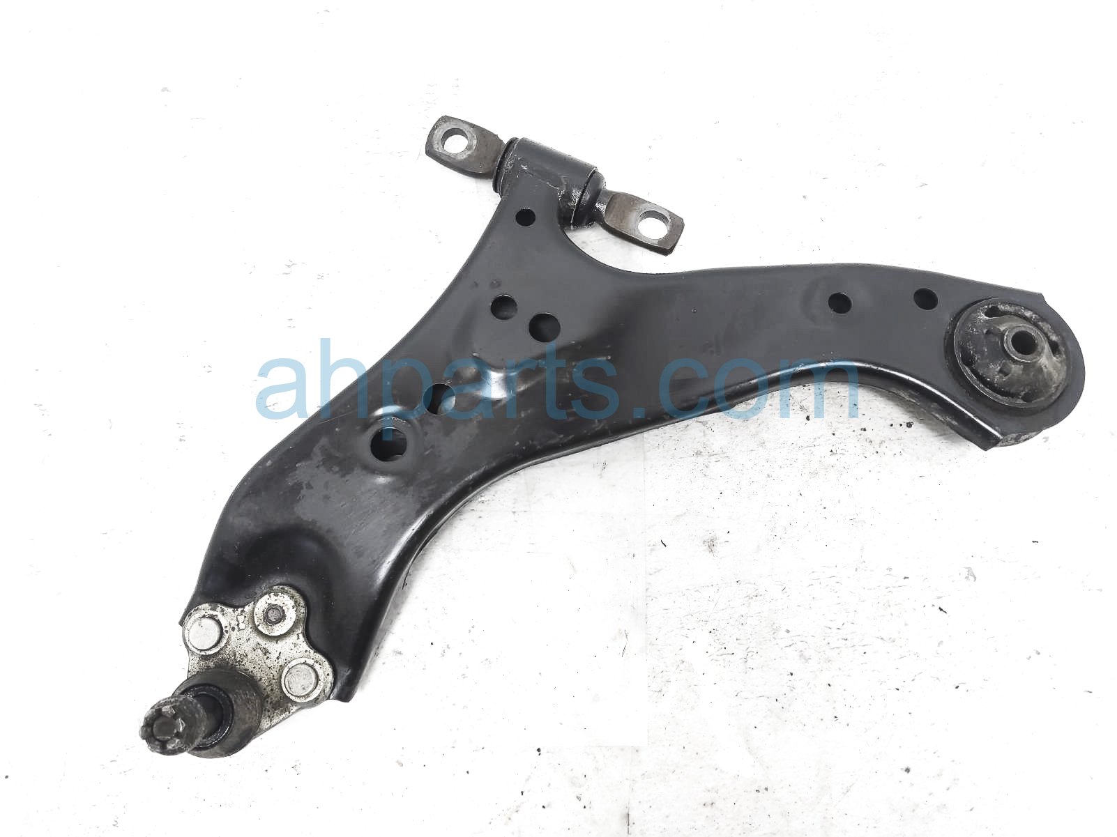 $130 Toyota FR/LH LOWER CONTROL ARM $130 Toyota FR/LH LOWER CONTROL ARM