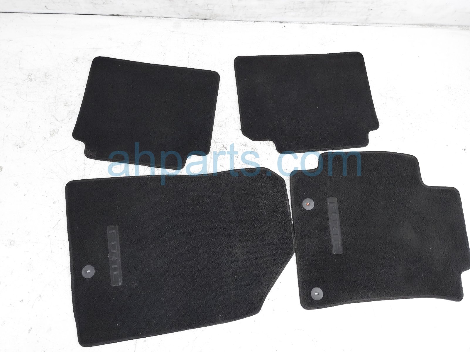 $45 Kia FLOOR MAT (SET OF 4) BLACK $45 Kia FLOOR MAT (SET OF 4) BLACK