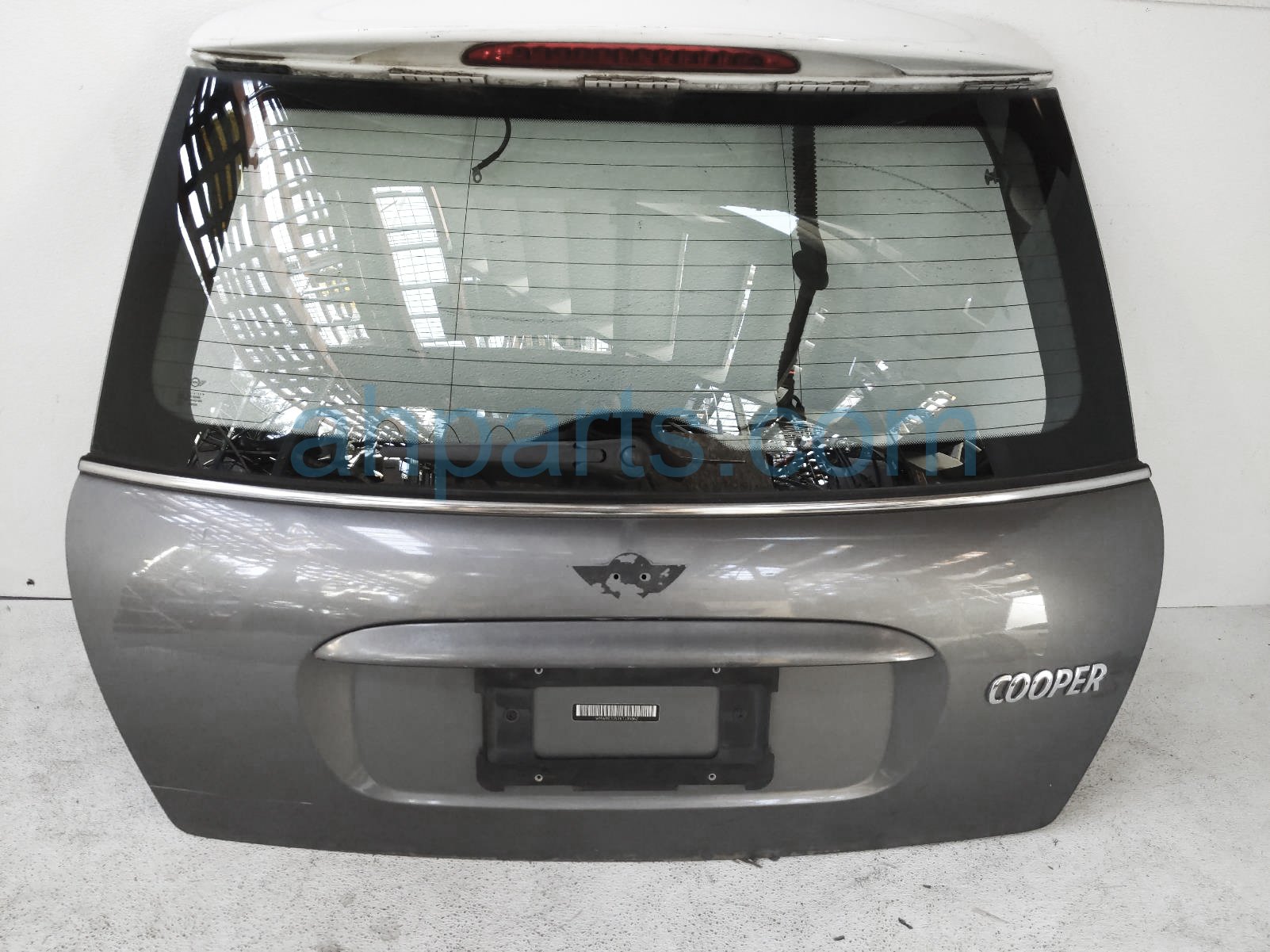 $149 BMW TAIL GATE / LIFT GATE - GRAY - NOTES $149 BMW TAIL GATE / LIFT GATE - GRAY - NOTES