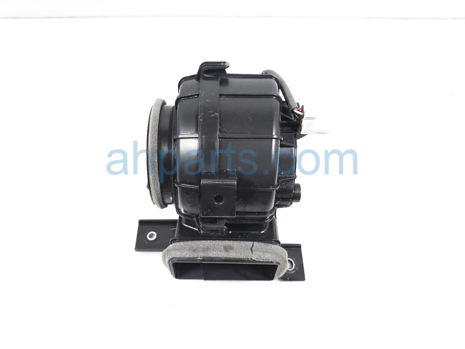$75 Toyota RH Battery Blower Motor Assy $75 Toyota RH Battery Blower Motor Assy