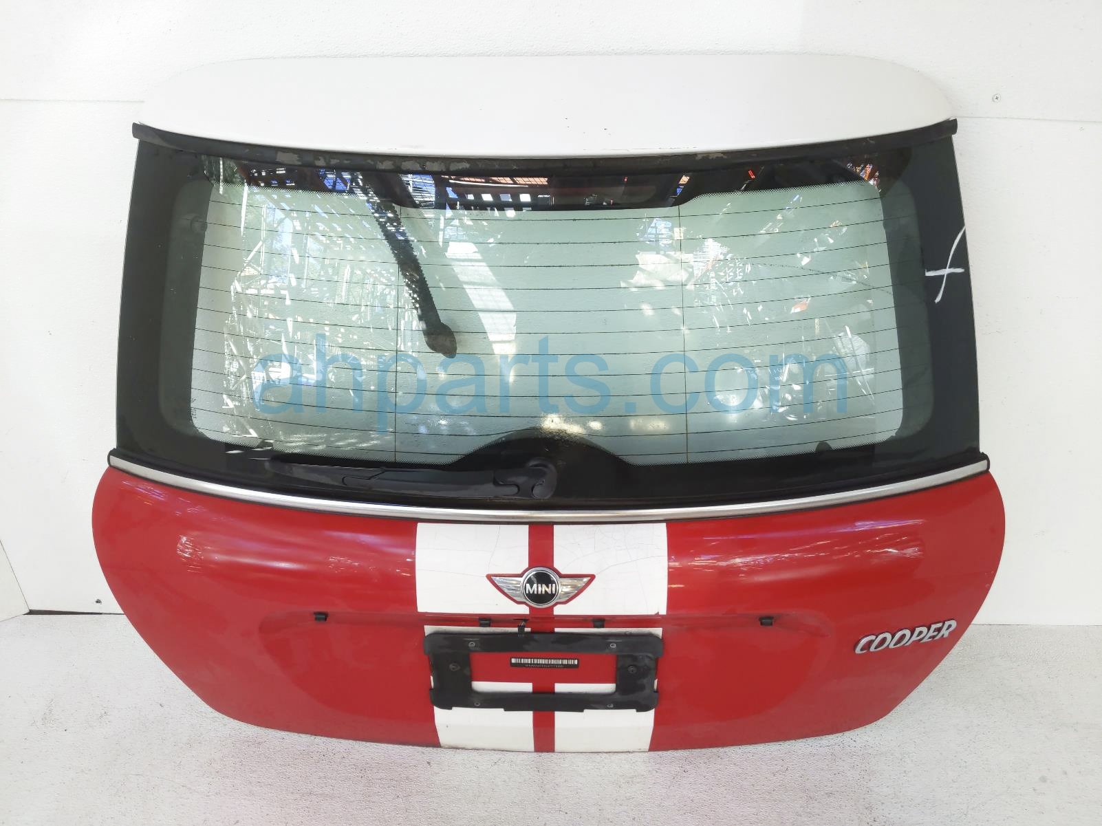 $190 BMW LIFT/TAIL GATE - RED $190 BMW LIFT/TAIL GATE - RED