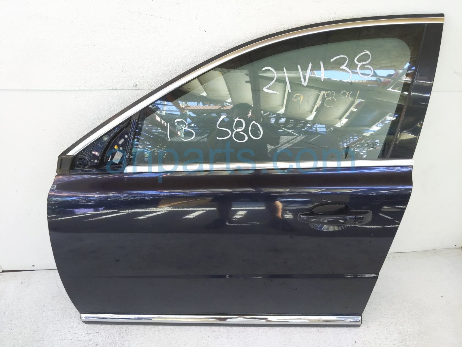 $400 Volvo FR/LH DOOR - BLUE - W/O MIRROR TRIM