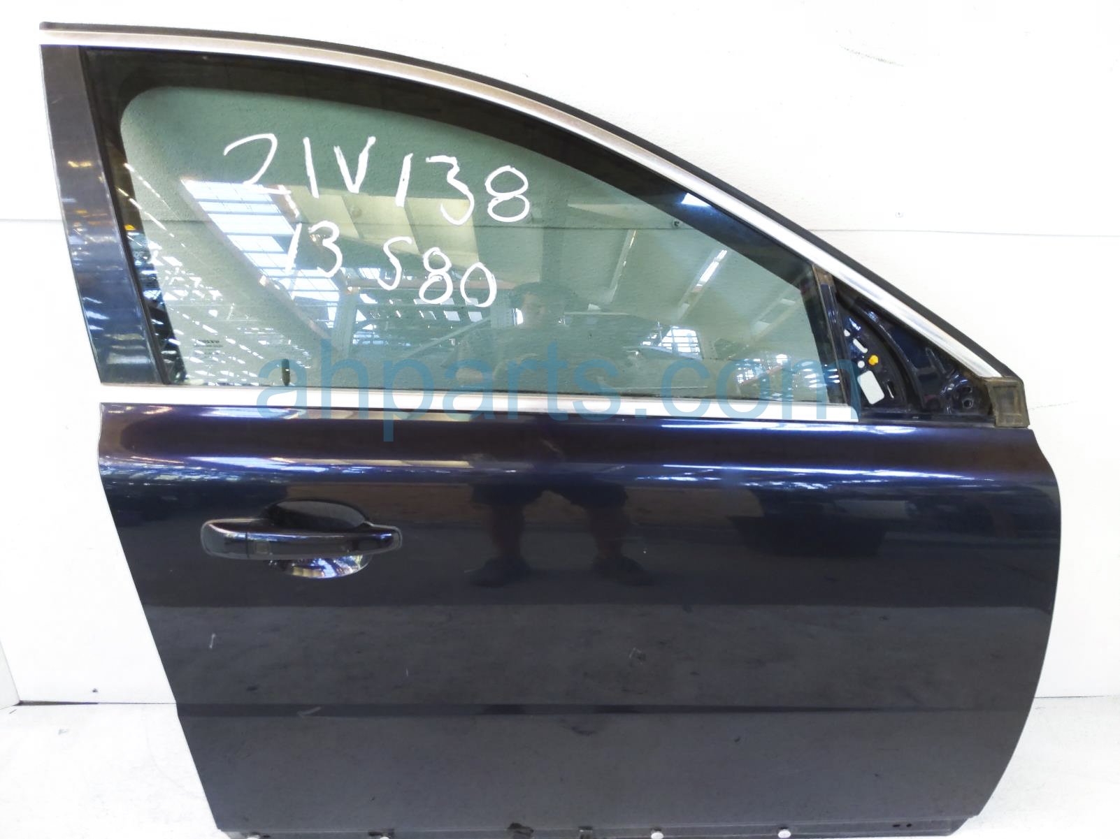 $245 Volvo FR/RH DOOR - BLUE - W/O MIRROR TRIM $245 Volvo FR/RH DOOR - BLUE - W/O MIRROR TRIM