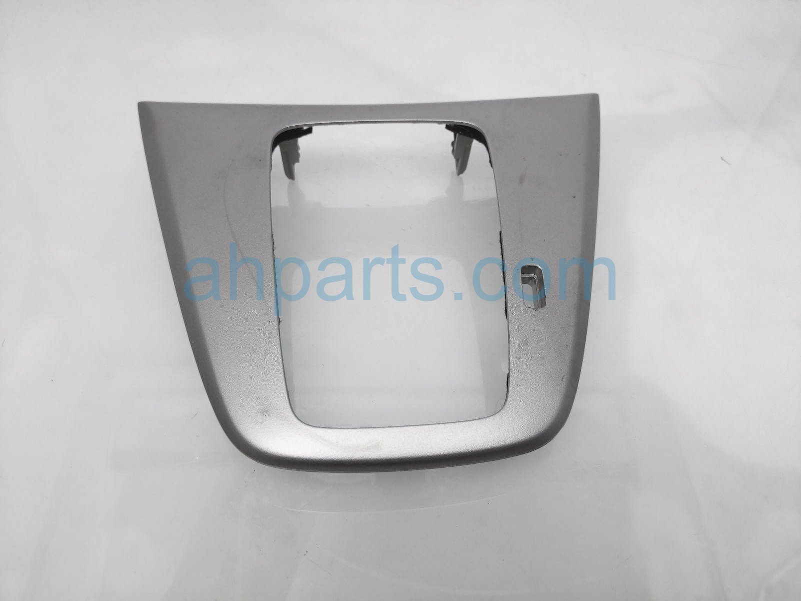 $20 Honda SHIFTER TRIM BEZEL ASSY - SILVER $20 Honda SHIFTER TRIM BEZEL ASSY - SILVER