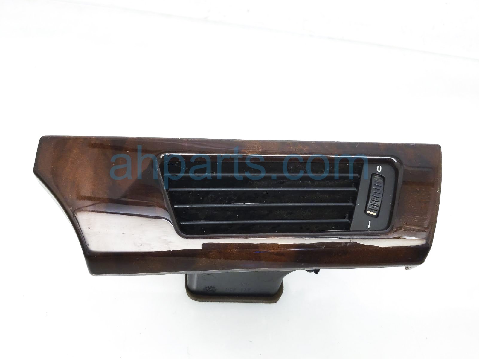 $19 BMW FR/LH DASHBOARD AIR VENT $19 BMW FR/LH DASHBOARD AIR VENT