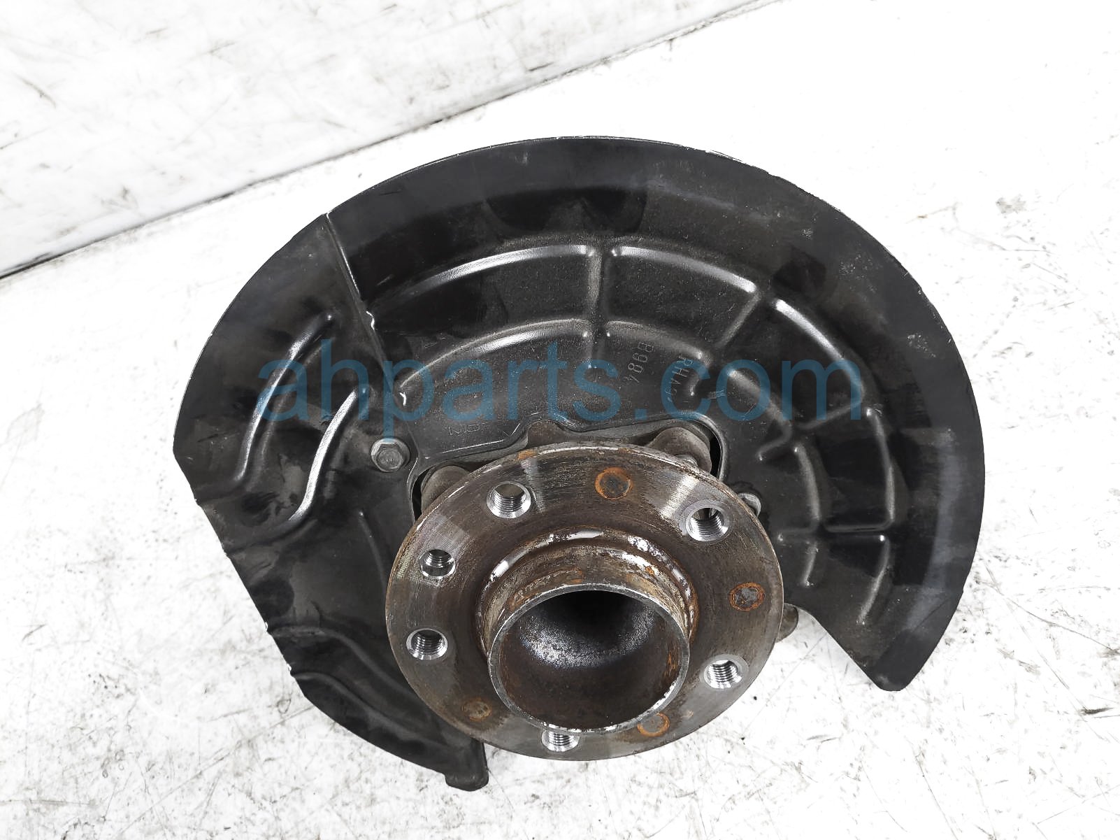 $130 Jeep RR/RH SPINDLE KNUCKLE HUB $130 Jeep RR/RH SPINDLE KNUCKLE HUB