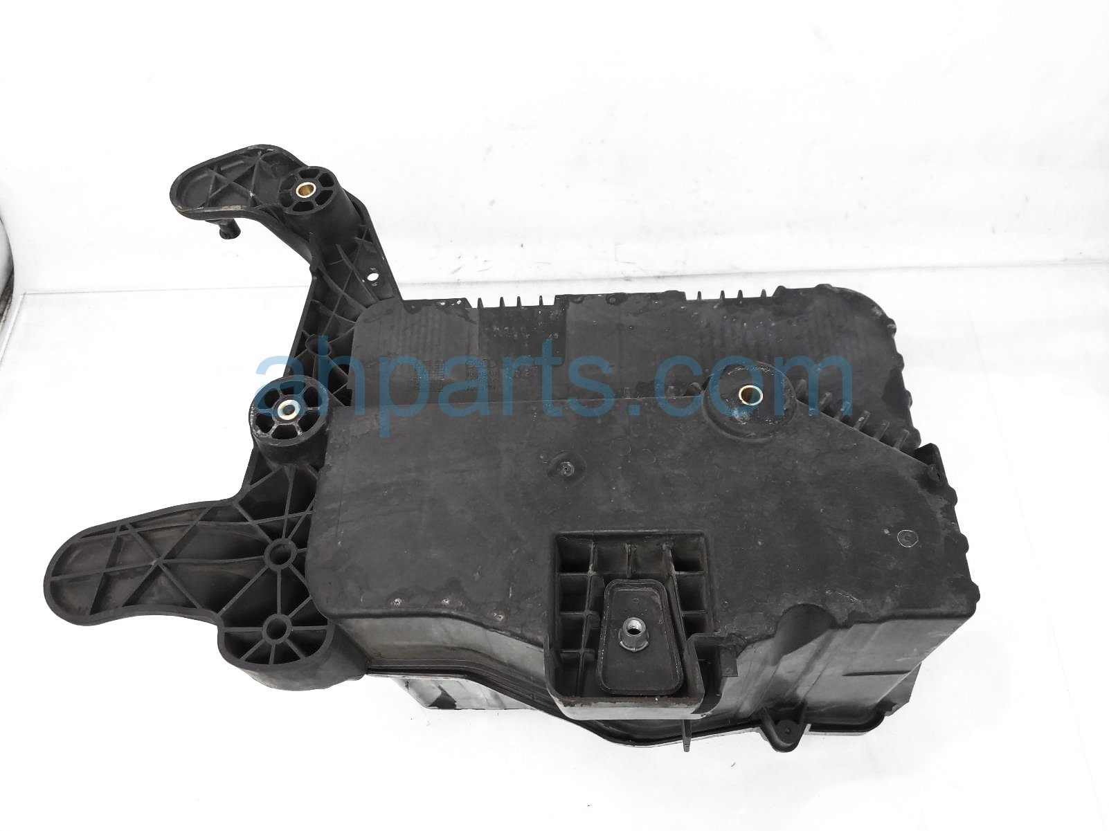 $40 Audi BATTERY TRAY 2.0L $40 Audi BATTERY TRAY 2.0L