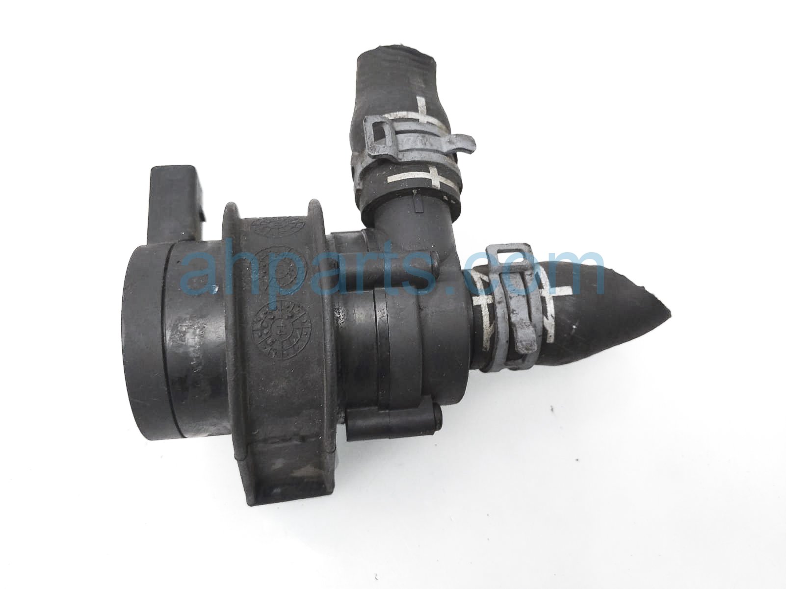 $125 Audi AUXILIARY WATER PUMP $125 Audi AUXILIARY WATER PUMP
