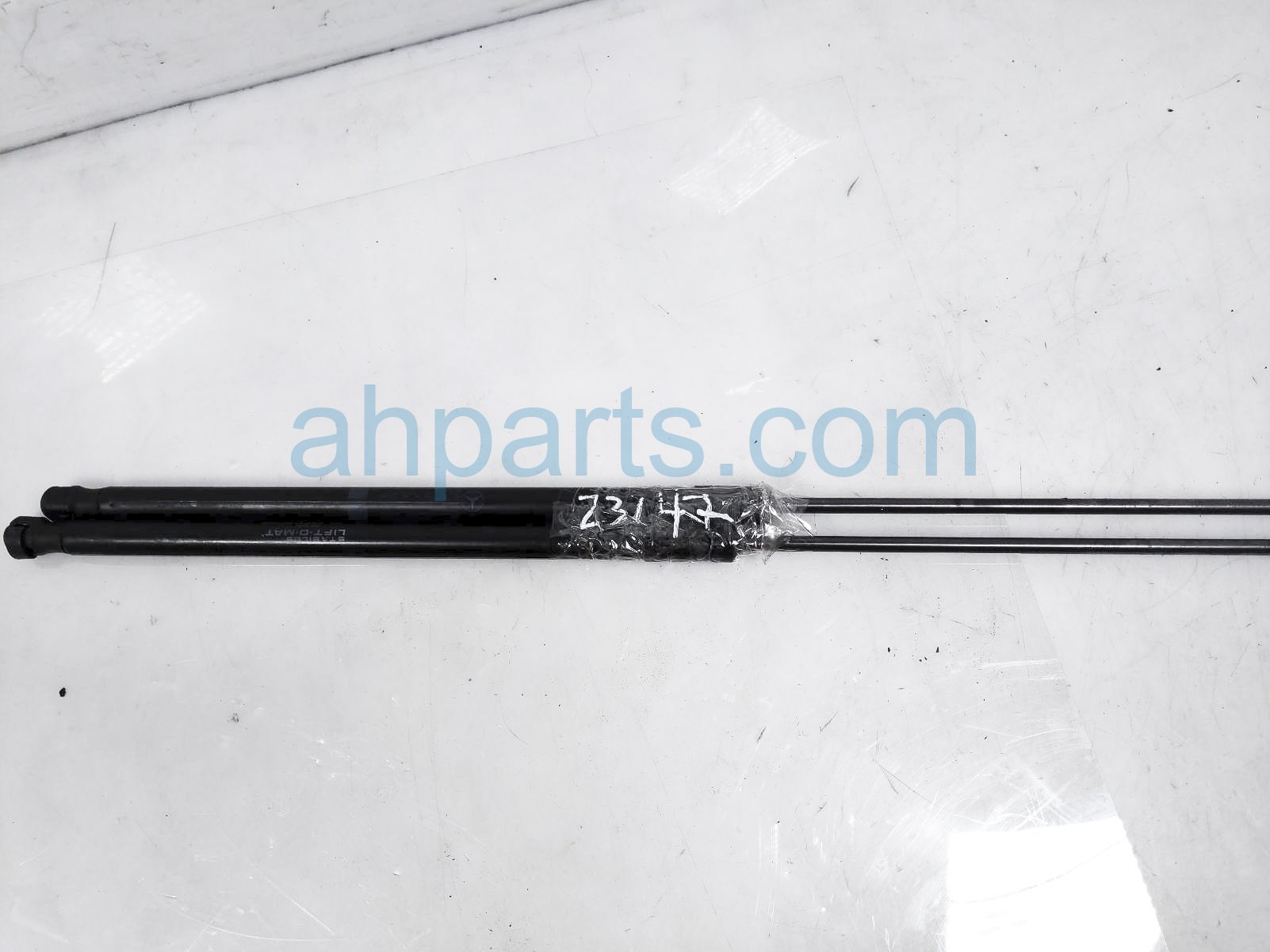 $29 Mercedes HOOD STRUTS - SET $29 Mercedes HOOD STRUTS - SET