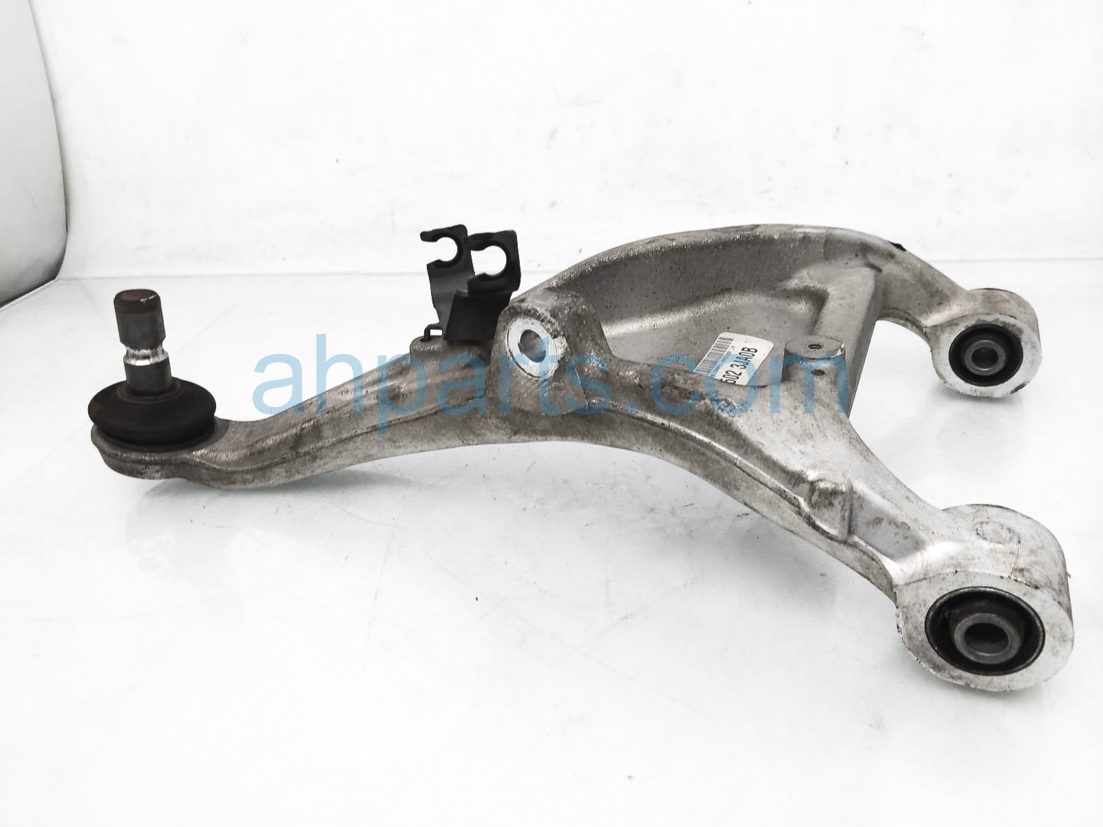 $50 Infiniti RR/LH UPPER CONTROL ARM $50 Infiniti RR/LH UPPER CONTROL ARM