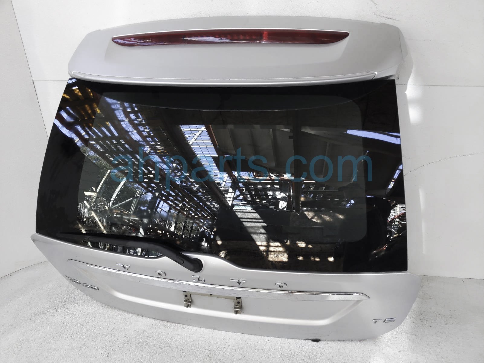 $399 Volvo TRUNK/LIFTGATE W/O BACKUP CAM -SLV $399 Volvo TRUNK/LIFTGATE W/O BACKUP CAM -SLV