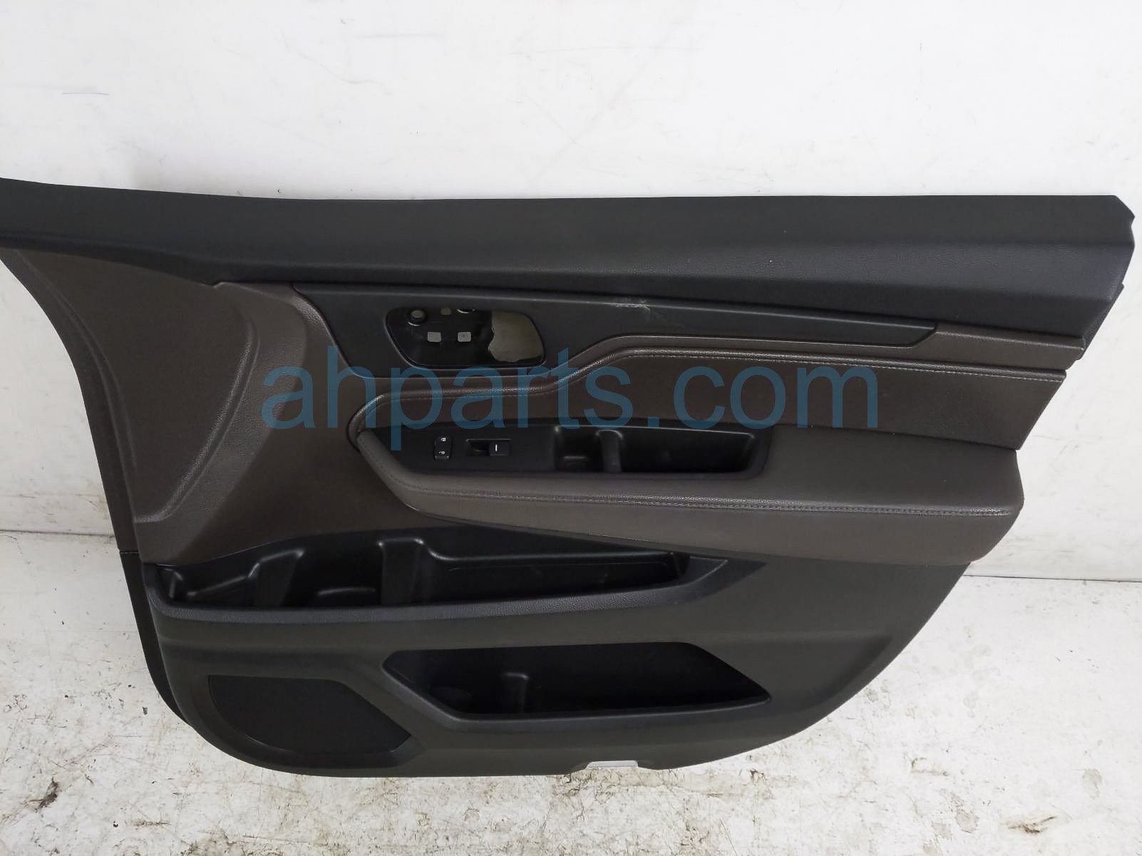 $125 Honda FR/RH DOOR LINER - MOCHA GRAY $125 Honda FR/RH DOOR LINER - MOCHA GRAY