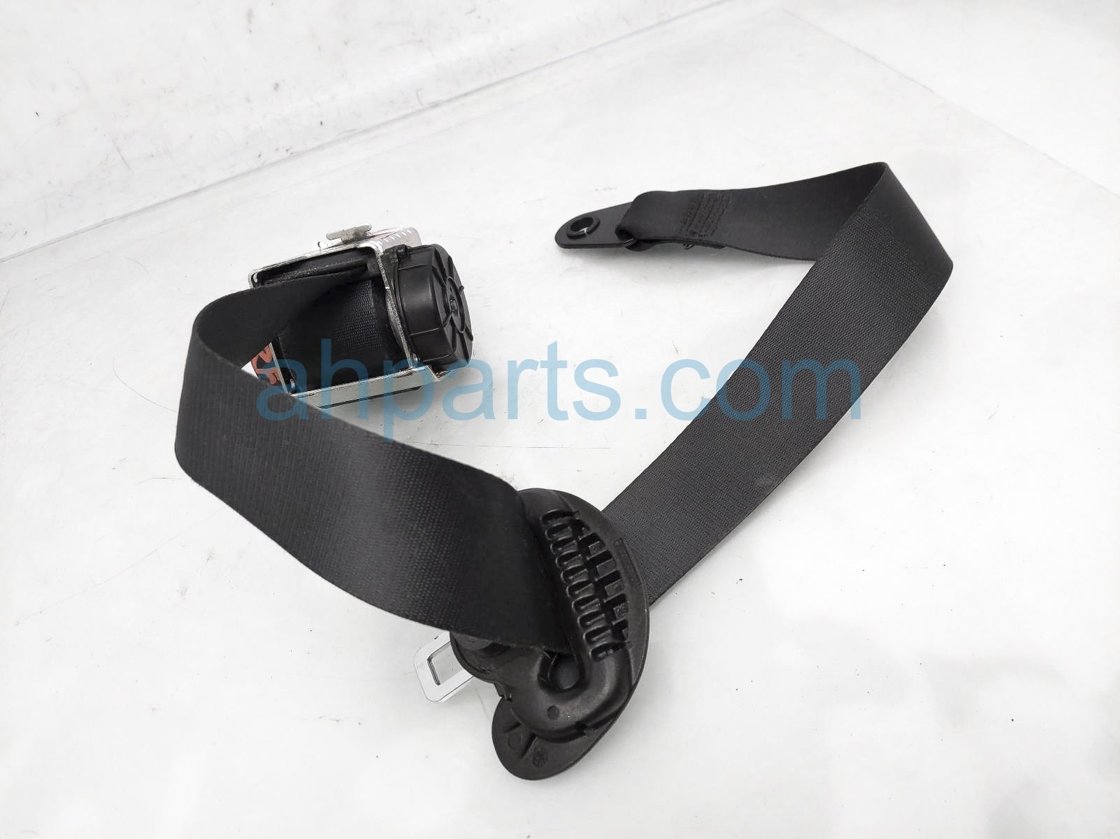 $70 BMW FR/RH SEAT BELT ASSY - BLACK $70 BMW FR/RH SEAT BELT ASSY - BLACK