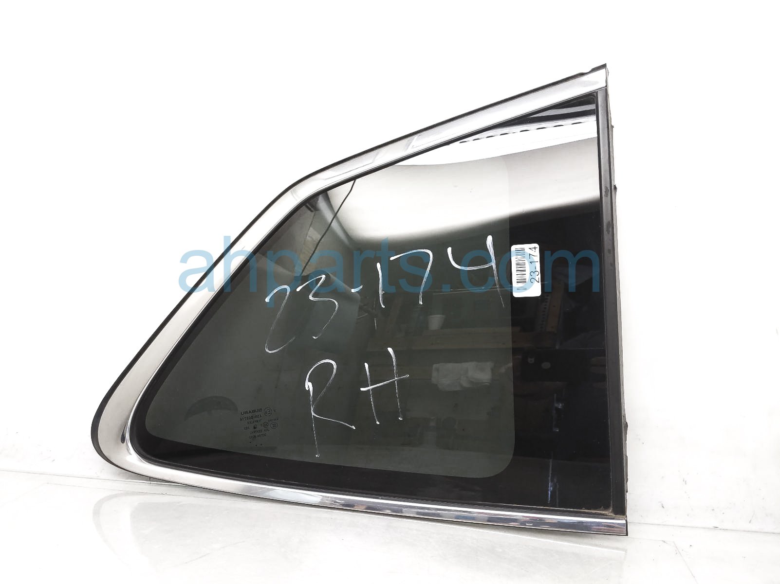$150 Subaru RH QUARTER WINDOW GLASS