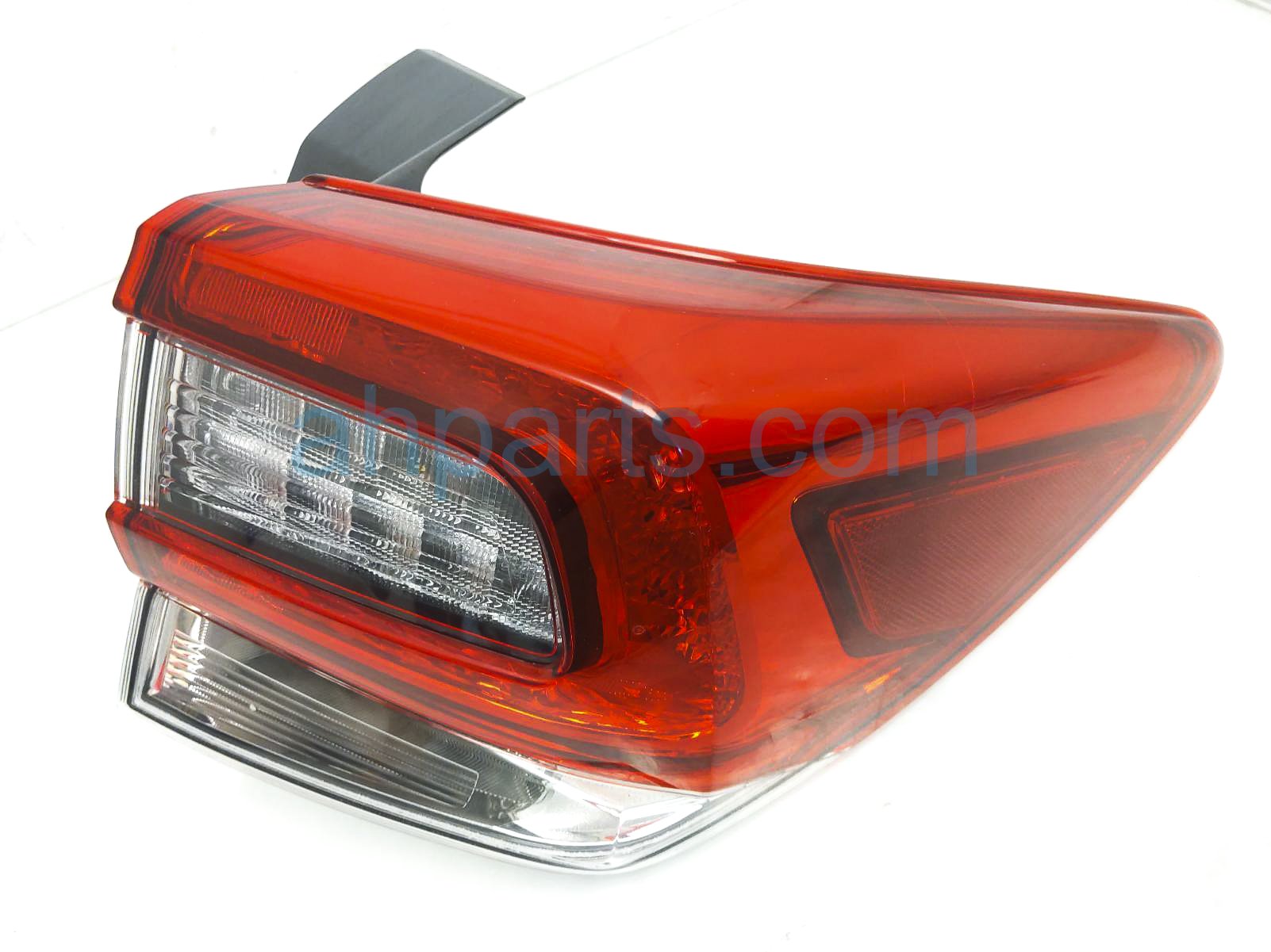 $125 Subaru RR/RH TAIL LIGHT/LAMP ASSY