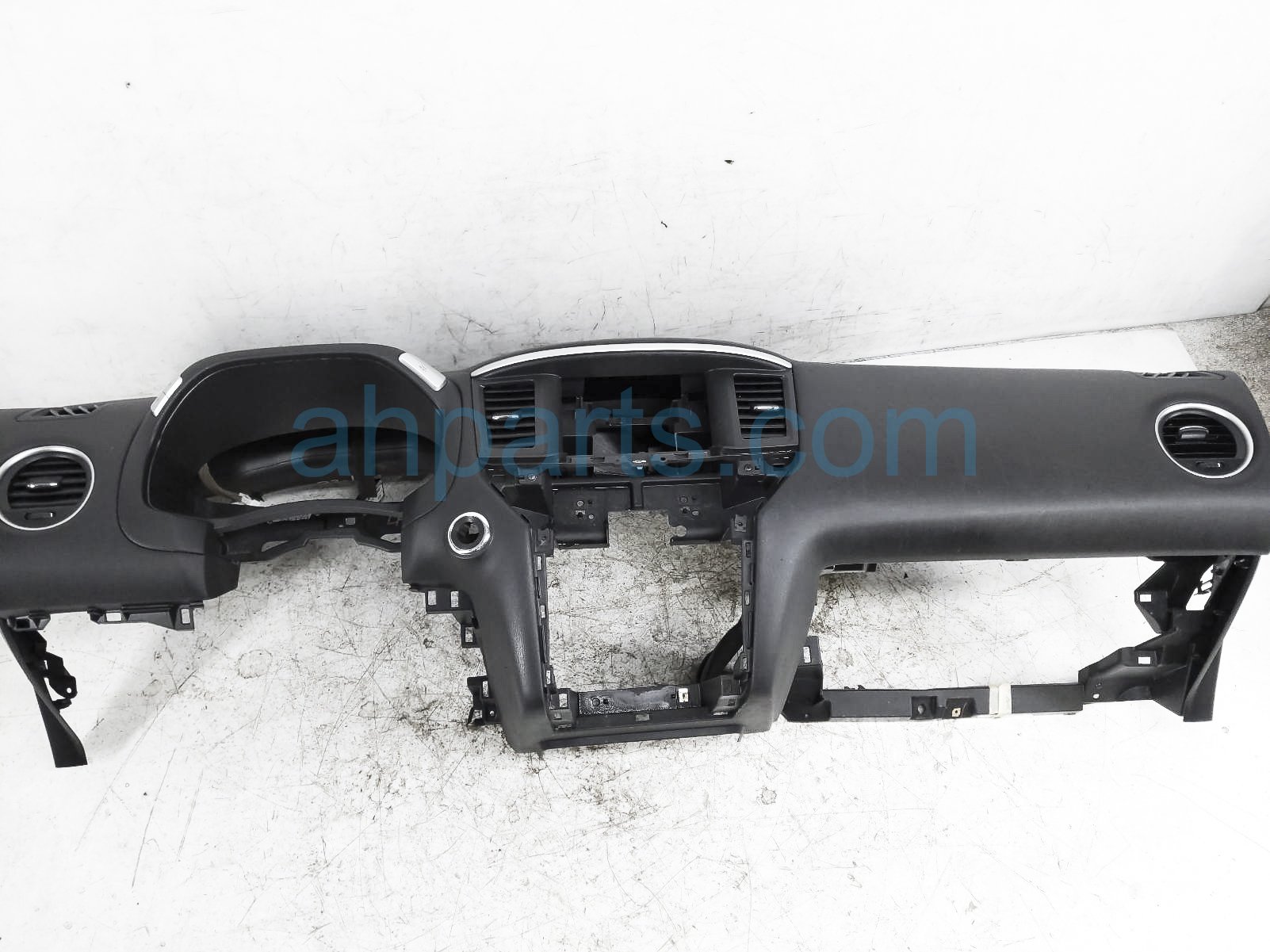 $249 Nissan DASHBOARD W/AIRBAG - BLACK $249 Nissan DASHBOARD W/AIRBAG - BLACK