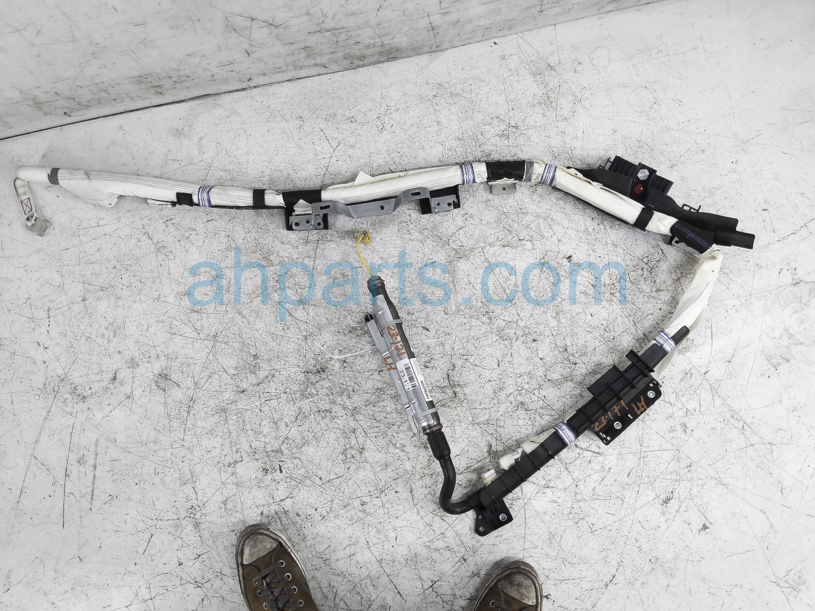 $175 Honda LH SIDE ROOF CURTAIN AIRBAG $175 Honda LH SIDE ROOF CURTAIN AIRBAG