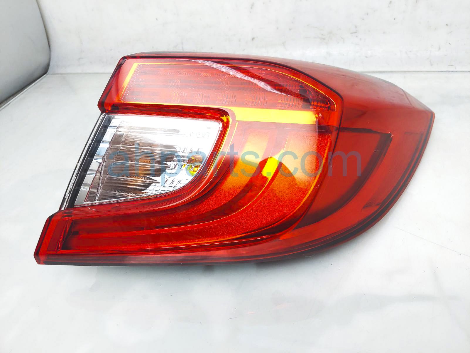 $165 Honda RH TAIL LAMP (ON BODY) $165 Honda RH TAIL LAMP (ON BODY)