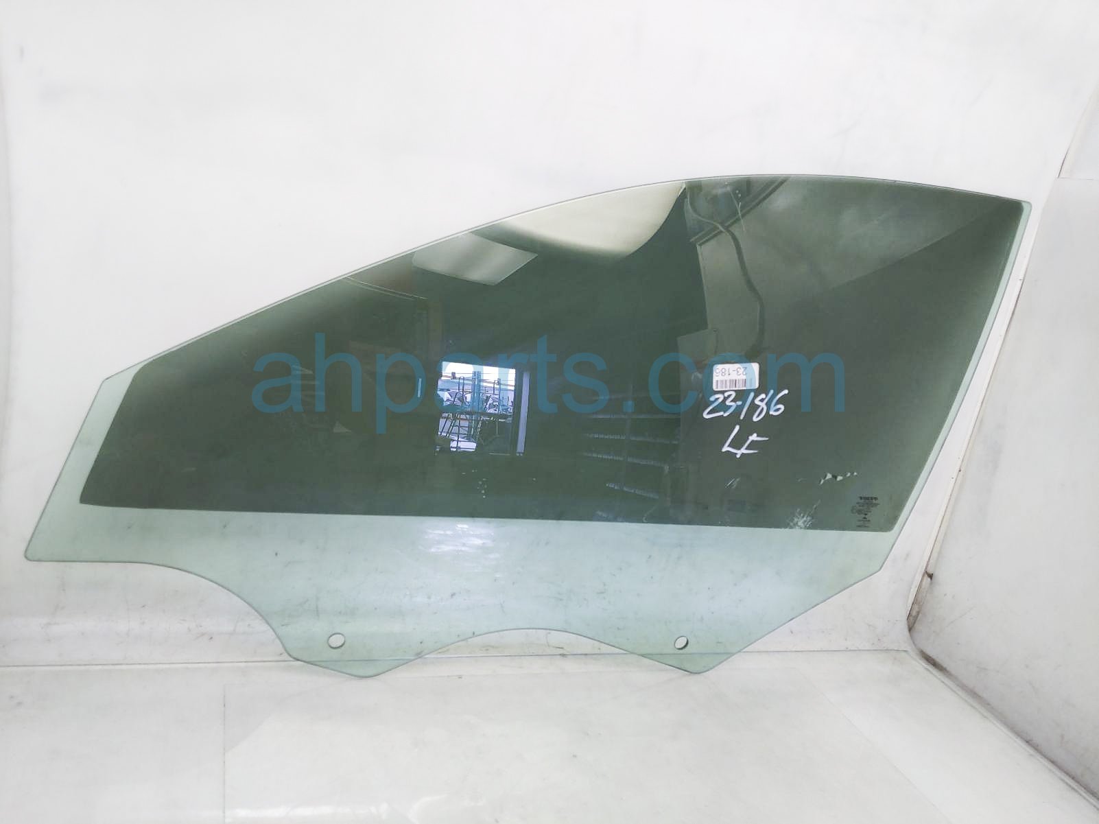 $169 Volvo FR/LH DOOR GLASS WINDOW $169 Volvo FR/LH DOOR GLASS WINDOW
