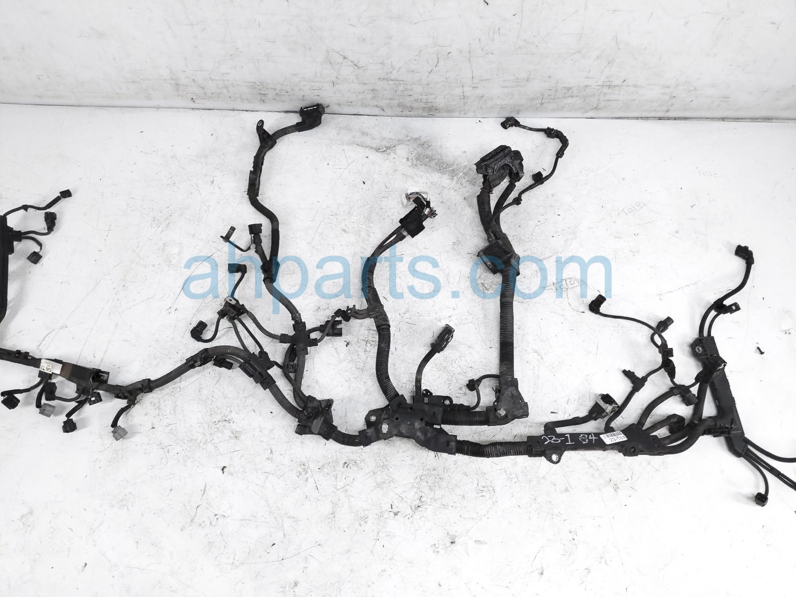 $400 Toyota ENGINE WIRE HARNESS - 2.5L AT