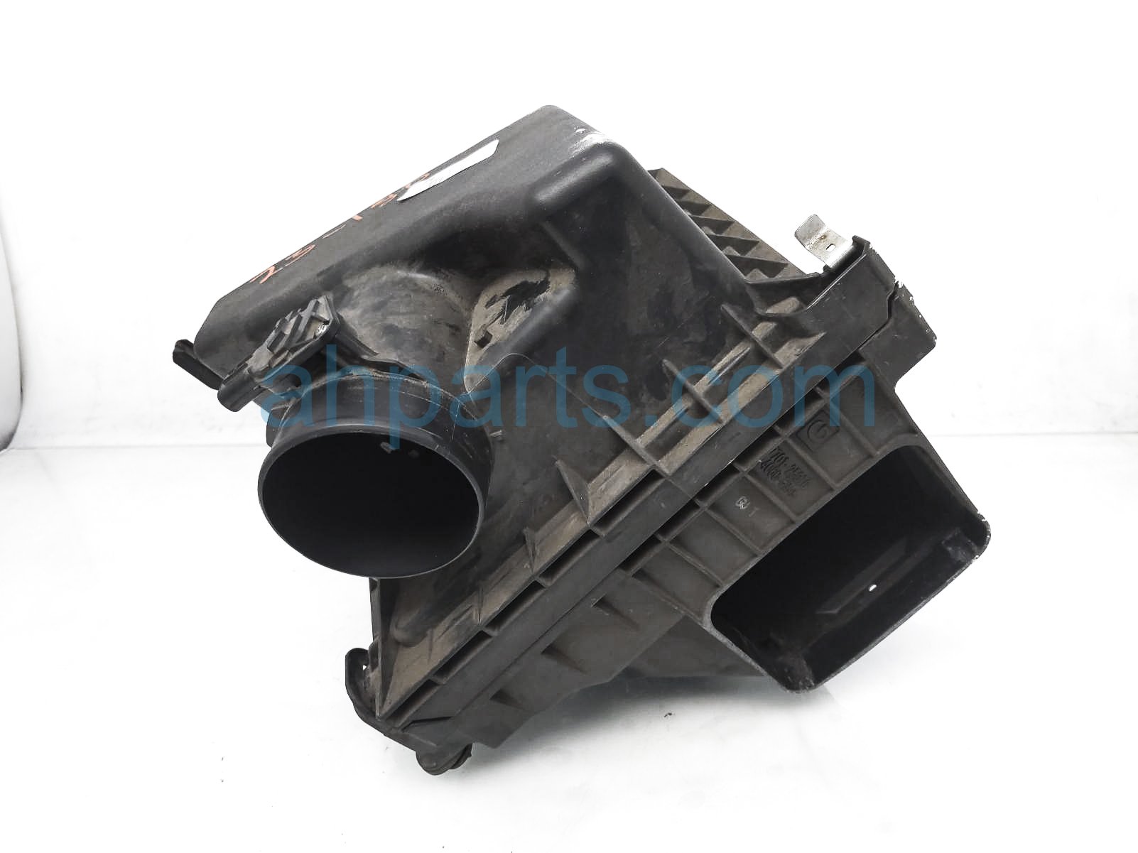 $300 Toyota AIR CLEANER INTAKE BOX ASSY