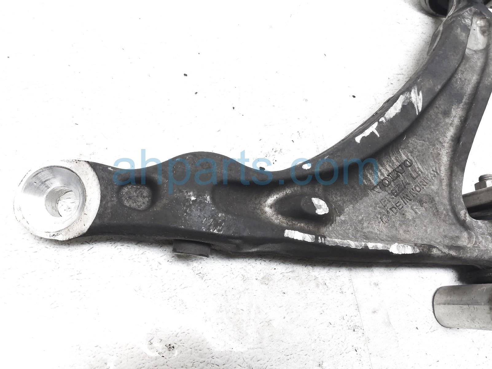 $125 Volvo FR/LH LOWER CONTROL ARM $125 Volvo FR/LH LOWER CONTROL ARM