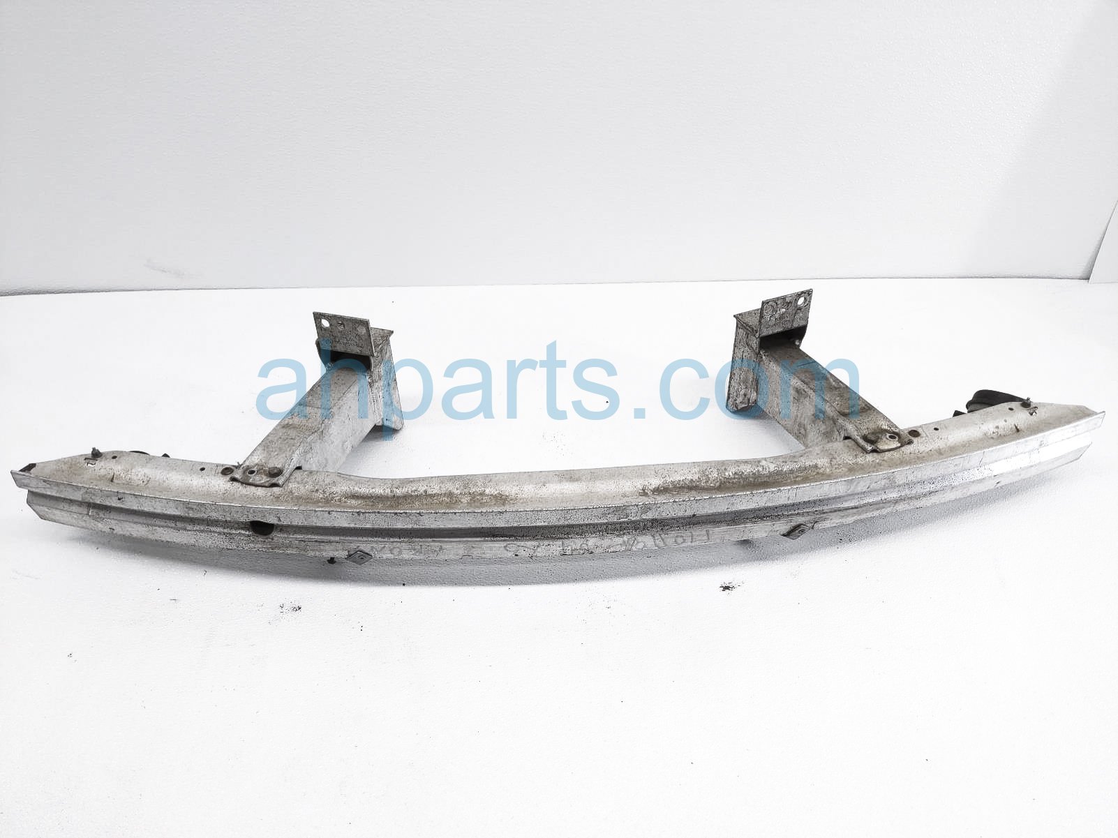 $80 BMW FRONT BUMPER REINFORCEMENT BAR $80 BMW FRONT BUMPER REINFORCEMENT BAR