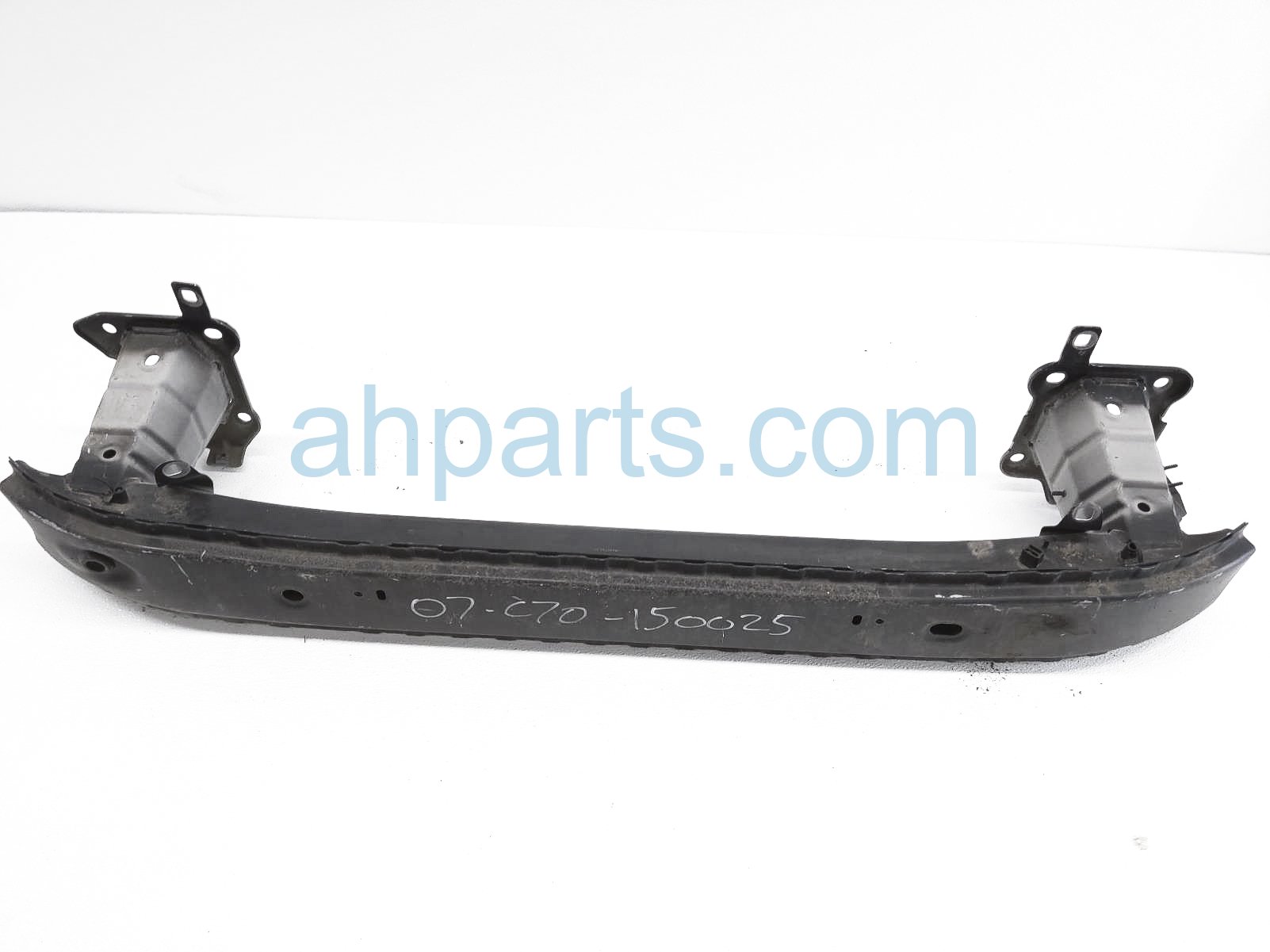 $100 Volvo FRONT BUMPER REINFORCEMENT BAR - BLK $100 Volvo FRONT BUMPER REINFORCEMENT BAR - BLK