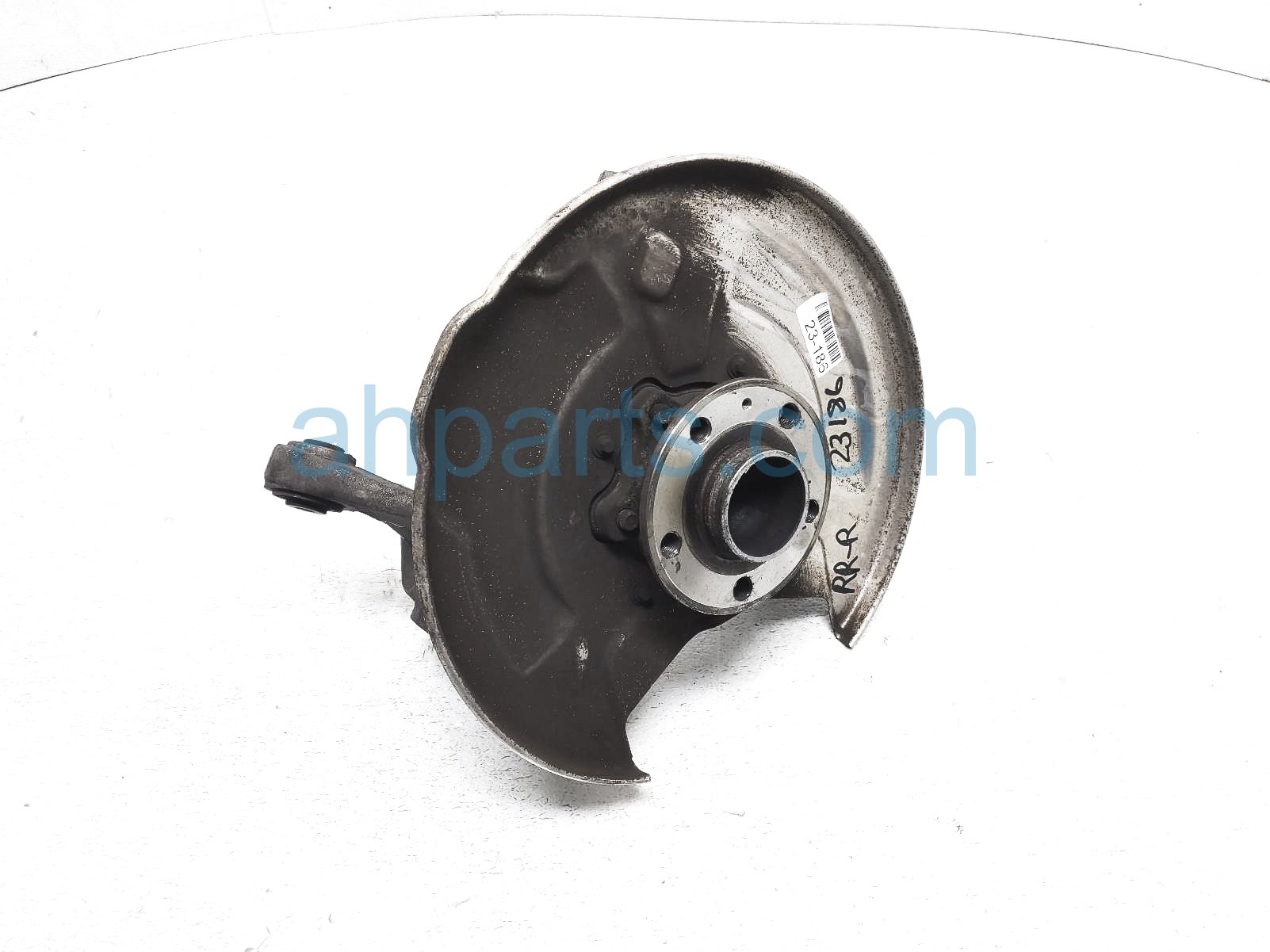 $200 Volvo RR/RH SPINDLE KNUCKLE HUB $200 Volvo RR/RH SPINDLE KNUCKLE HUB